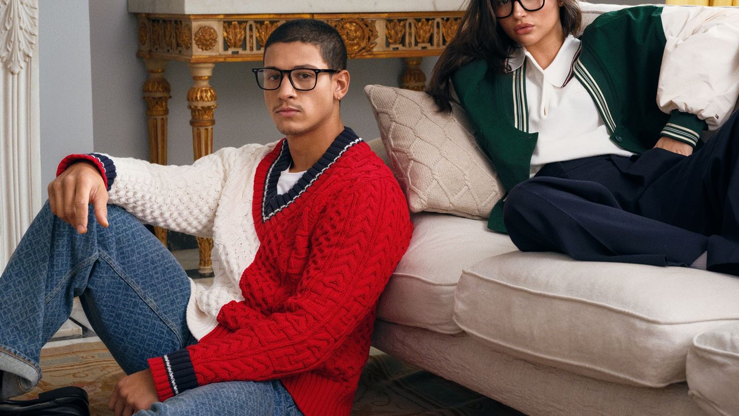 &#x397; Tommy Hilfiger &#x3B3;&#x3B9;&#x3CC;&#x3C1;&#x3C4;&#x3B1;&#x3C3;&#x3B5; &#x3C4;&#x3B7; Spring 2024 Eyewear &#x3C3;&#x3C5;&#x3BB;&#x3BB;&#x3BF;&#x3B3;&#x3AE; &#x3C4;&#x3B7;&#x3C2; &#x3BC;&#x3B5; &#x3AD;&#x3BD;&#x3B1; &#x3B5;&#x3BD;&#x3C4;&#x3C5;&#x3C0;&#x3C9;&#x3C3;&#x3B9;&#x3B1;&#x3BA;&#x3CC; event &#x3C3;&#x3C4;&#x3B7; &#x39C;&#x3B1;&#x3B4;&#x3C1;&#x3AF;&#x3C4;&#x3B7;