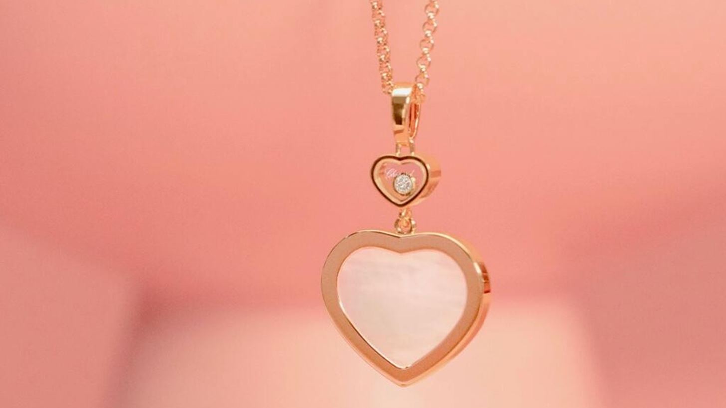 &#x3A4;&#x3B1; &#x3B4;&#x3CE;&#x3C1;&#x3B1; &#x3B1;&#x3C0;&#x3CC; &#x3C4;&#x3B7;&#x3BD; Chopard &#x3B3;&#x3B9;&#x3B1; &#x3C4;&#x3BF;&#x3BD; &#x386;&#x3B3;&#x3B9;&#x3BF; &#x392;&#x3B1;&#x3BB;&#x3B5;&#x3BD;&#x3C4;&#x3AF;&#x3BD;&#x3BF;