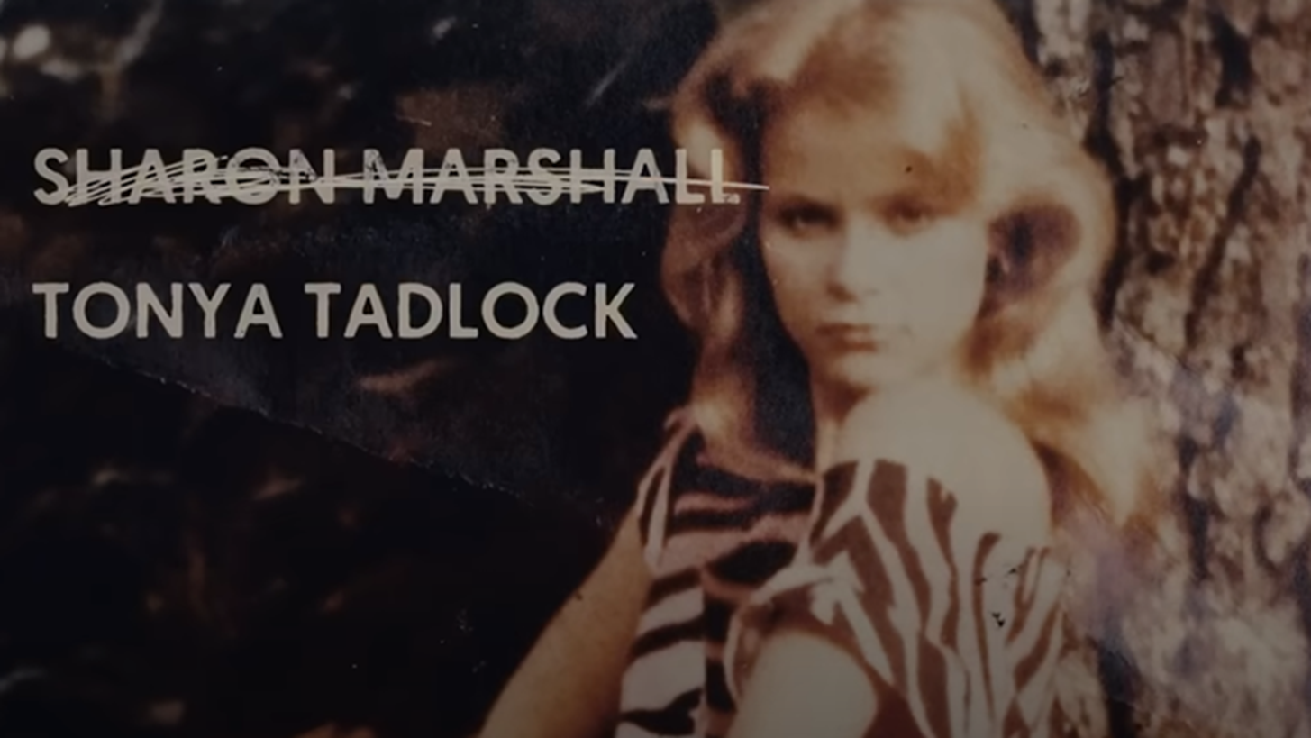 Girl in the Picture | &#x3A4;&#x3BF; &#x3C0;&#x3B9;&#x3BF; &#x3C4;&#x3C1;&#x3BF;&#x3BC;&#x3B1;&#x3BA;&#x3C4;&#x3B9;&#x3BA;&#x3CC; &#x3BD;&#x3C4;&#x3BF;&#x3BA;&#x3B9;&#x3BC;&#x3B1;&#x3BD;&#x3C4;&#x3AD;&#x3C1; &#x3C3;&#x3C4;&#x3B7;&#x3BD; &#x3B9;&#x3C3;&#x3C4;&#x3BF;&#x3C1;&#x3AF;&#x3B1; &#x3C4;&#x3BF;&#x3C5; Netflix