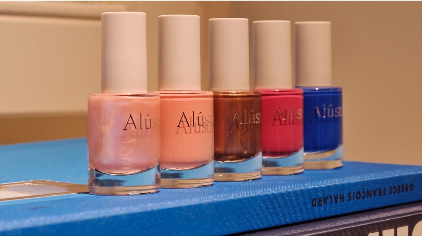 Al&#xFB;stre | To &#x3BD;&#x3AD;&#x3BF; luxury beauty brand &#x3B1;&#x3C0;&#x3CC; &#x3C4;&#x3B7; &#x394;&#x3B1;&#x3BD;&#x3AF;&#x3B1; &#x3C0;&#x3BF;&#x3C5; &#x3C0;&#x3C1;&#x3AD;&#x3C0;&#x3B5;&#x3B9; &#x3BD;&#x3B1; &#x3B3;&#x3BD;&#x3C9;&#x3C1;&#x3AF;&#x3C3;&#x3B5;&#x3B9;&#x3C2;