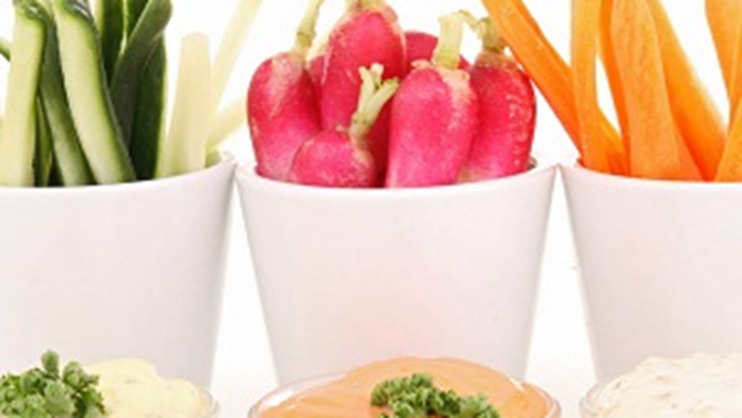 Τρεις συνταγές με μηλόξυδο που καίνε το λίπος (αφέψημα, ρόφημα και ντρέσινγκ)