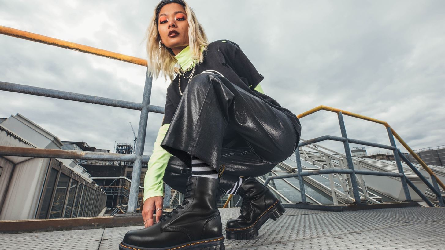 Dr. Martens | Τα αγαπημένα σου μποτάκια ανανεώνονται και γίνονται πιο cool και άνετα