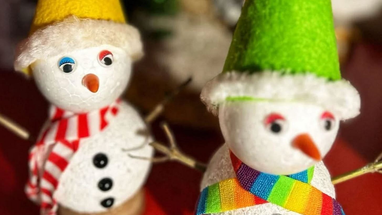 Christmas Bazaar | &#x393;&#x3B9;&#x3BF;&#x3C1;&#x3C4;&#x3AE; &#x3C0;&#x3C1;&#x3BF;&#x3C3;&#x3C6;&#x3BF;&#x3C1;&#x3AC;&#x3C2; &#x3B3;&#x3B9;&#x3B1; &#x3BA;&#x3BF;&#x3B9;&#x3BD;&#x3CC;&#x3C4;&#x3B7;&#x3C4;&#x3B5;&#x3C2; &#x3B3;&#x3C5;&#x3BD;&#x3B1;&#x3B9;&#x3BA;&#x3CE;&#x3BD; &#x3BA;&#x3B1;&#x3B9; &#x3C0;&#x3B1;&#x3B9;&#x3B4;&#x3B9;&#x3AC; &#x3C4;&#x3B7;&#x3C2; &#x39F;&#x3C5;&#x3B3;&#x3BA;&#x3AC;&#x3BD;&#x3C4;&#x3B1;