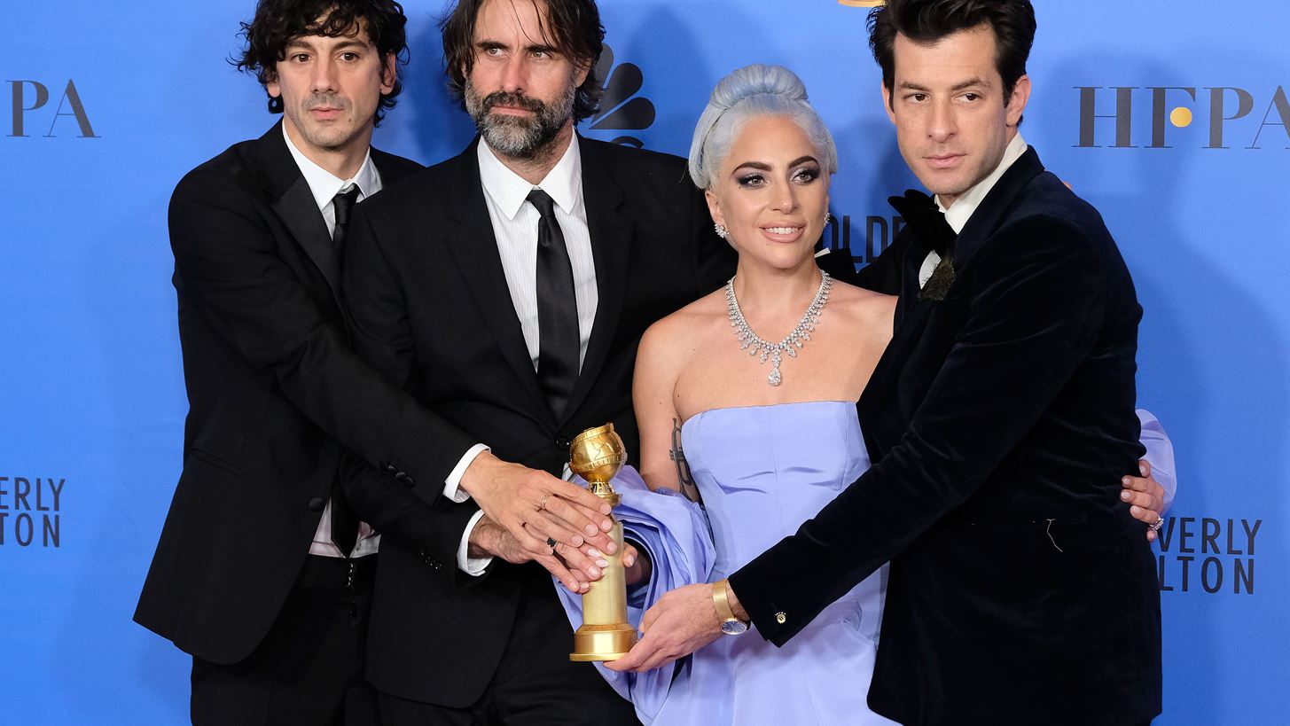 &#x397; &#x3C3;&#x3C5;&#x3B3;&#x3BA;&#x3B9;&#x3BD;&#x3B7;&#x3C4;&#x3B9;&#x3BA;&#x3AE; &#x3C3;&#x3C4;&#x3B9;&#x3B3;&#x3BC;&#x3AE; &#x3C4;&#x3B7;&#x3C2; Lady Gaga &#x3BC;&#x3CC;&#x3BB;&#x3B9;&#x3C2; &#x3C0;&#x3B1;&#x3C1;&#x3AD;&#x3BB;&#x3B1;&#x3B2;&#x3B5; &#x3C4;&#x3B7;&#x3BD; &#x3A7;&#x3C1;&#x3C5;&#x3C3;&#x3AE; &#x3A3;&#x3C6;&#x3B1;&#x3AF;&#x3C1;&#x3B1; &#x3C4;&#x3B7;&#x3C2;
