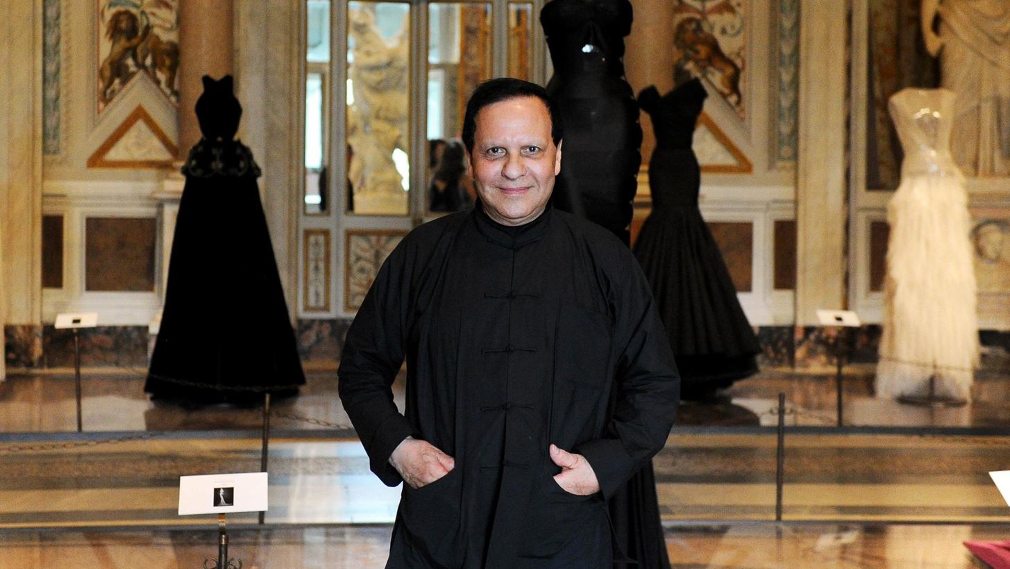 &#x388;&#x3BD;&#x3B1; &#x3B2;&#x3B9;&#x3B2;&#x3BB;&#x3B9;&#x3BF;&#x3C0;&#x3C9;&#x3BB;&#x3B5;&#x3AF;&#x3BF; &#x3B1;&#x3C6;&#x3B9;&#x3B5;&#x3C1;&#x3C9;&#x3BC;&#x3AD;&#x3BD;&#x3BF; &#x3C3;&#x3C4;&#x3BF;&#x3BD; Azzedine Ala&#xEF;a