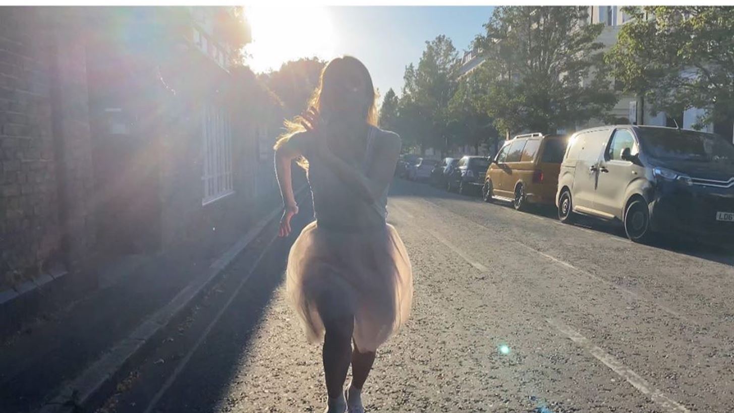 &#x39F;&#x3B9; &#x3C7;&#x3BF;&#x3C1;&#x3B5;&#x3C5;&#x3C4;&#x3AD;&#x3C2; &#x3C4;&#x3BF;&#x3C5; Royal Ballet &#x3C7;&#x3BF;&#x3C1;&#x3B5;&#x3CD;&#x3BF;&#x3C5;&#x3BD; &#x3C4;&#x3BF; Living in a Ghost Town &#x3C4;&#x3C9;&#x3BD; Rolling Stones