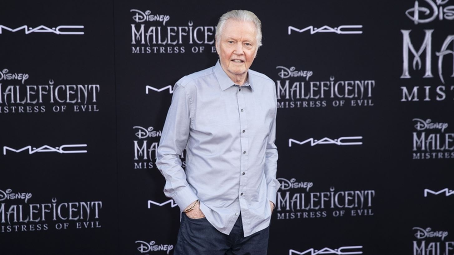 Jon Voight | &#x3A3;&#x3C4;&#x3B7;&#x3BD; &#x395;&#x3BB;&#x3BB;&#x3AC;&#x3B4;&#x3B1; &#x3BF; &#x3C3;&#x3C0;&#x3BF;&#x3C5;&#x3B4;&#x3B1;&#x3AF;&#x3BF;&#x3C2; &#x3B7;&#x3B8;&#x3BF;&#x3C0;&#x3BF;&#x3B9;&#x3CC;&#x3C2; &#x3BA;&#x3B1;&#x3B9; &#x3C0;&#x3B1;&#x3C4;&#x3AD;&#x3C1;&#x3B1;&#x3C2; &#x3C4;&#x3B7;&#x3C2; Angelina Jolie