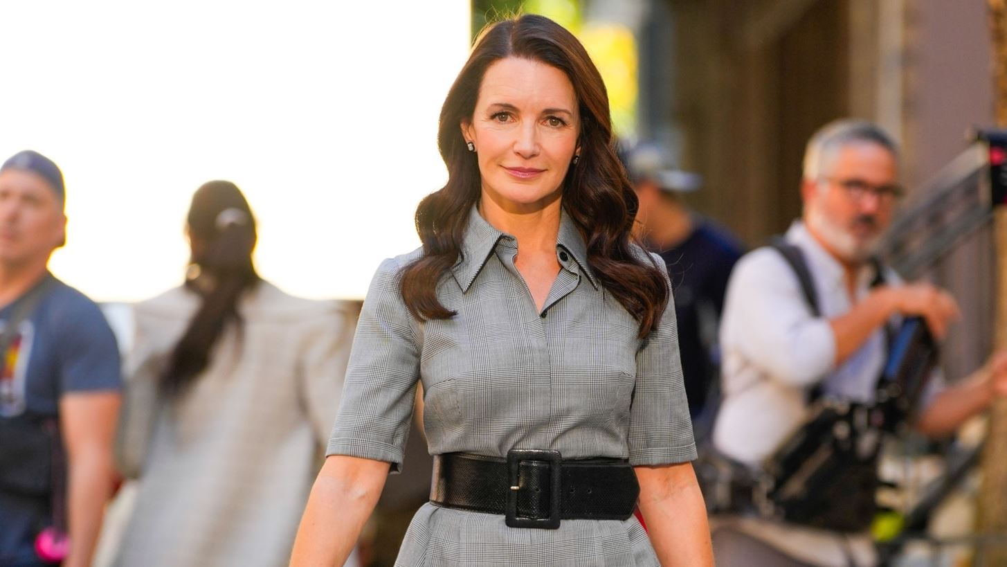 &#x3A6;&#x3CC;&#x3C1;&#x3BF;&#x3C2; &#x3C4;&#x3B9;&#x3BC;&#x3AE;&#x3C2; &#x3C4;&#x3B7;&#x3C2; Kristin Davis &#x3C3;&#x3B5; &#x3BC;&#x3AF;&#x3B1; &#x3B5;&#x3BC;&#x3B2;&#x3BB;&#x3B7;&#x3BC;&#x3B1;&#x3C4;&#x3B9;&#x3BA;&#x3AE; &#x3C3;&#x3BA;&#x3B7;&#x3BD;&#x3AE; &#x3C4;&#x3BF;&#x3C5; Sex And The City