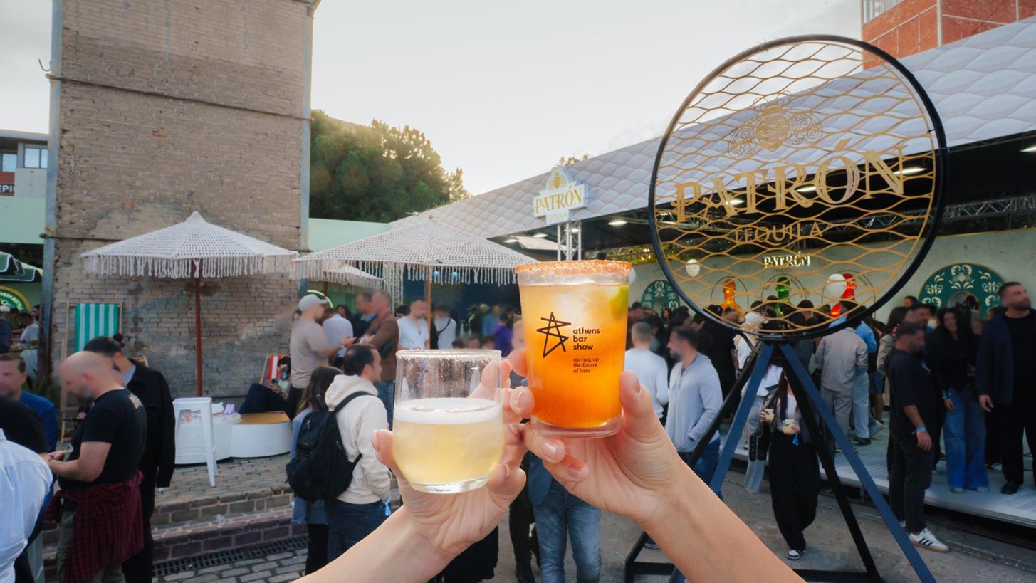 To Athens Bar Show &#x3AD;&#x3BA;&#x3BB;&#x3B5;&#x3B9;&#x3C3;&#x3B5; &#x3C4;&#x3B1; 15 &#x3C7;&#x3C1;&#x3CC;&#x3BD;&#x3B9;&#x3B1; &#x3C4;&#x3BF;&#x3C5;