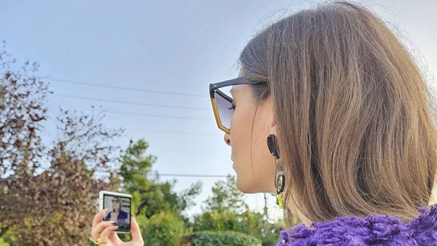 Outfit Diary | &#x39A;&#x3B1;&#x3C4;&#x3B1;&#x3B3;&#x3C1;&#x3AC;&#x3C6;&#x3BF;&#x3BD;&#x3C4;&#x3B1;&#x3C2; &#x3C4;&#x3B1; outfits &#x3C4;&#x3B7;&#x3C2; &#x3B5;&#x3B2;&#x3B4;&#x3BF;&#x3BC;&#x3AC;&#x3B4;&#x3B1;&#x3C2; &#x3BC;&#x3B5; &#x3C4;&#x3BF; Samsung Galaxy Z Flip5