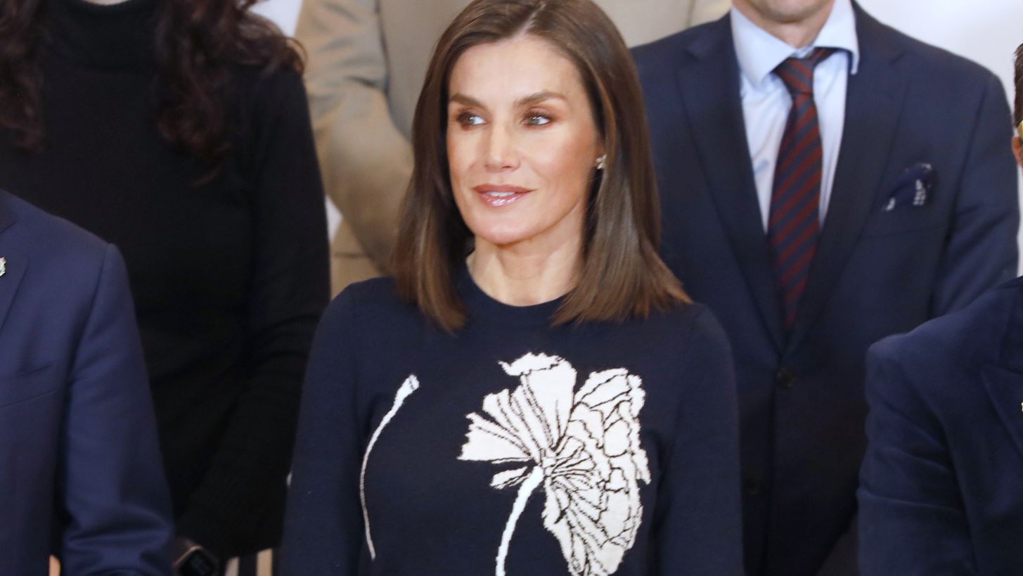 &#x392;&#x3B1;&#x3C3;&#x3AF;&#x3BB;&#x3B9;&#x3C3;&#x3C3;&#x3B1; Letizia | &#x397; &#x3C0;&#x3B1;&#x3BD;&#x3C4;&#x3B5;&#x3BB;&#x3CC;&#x3BD;&#x3B1; &#x3C4;&#x3B7;&#x3C2; &#x3B5;&#x3AF;&#x3BD;&#x3B1;&#x3B9; &#x3B1;&#x3C5;&#x3C4;&#x3AE; &#x3C0;&#x3BF;&#x3C5; &#x3C7;&#x3C1;&#x3B5;&#x3B9;&#x3AC;&#x3B6;&#x3B5;&#x3C4;&#x3B1;&#x3B9; &#x3BA;&#x3AC;&#x3B8;&#x3B5; capsule wardrobe