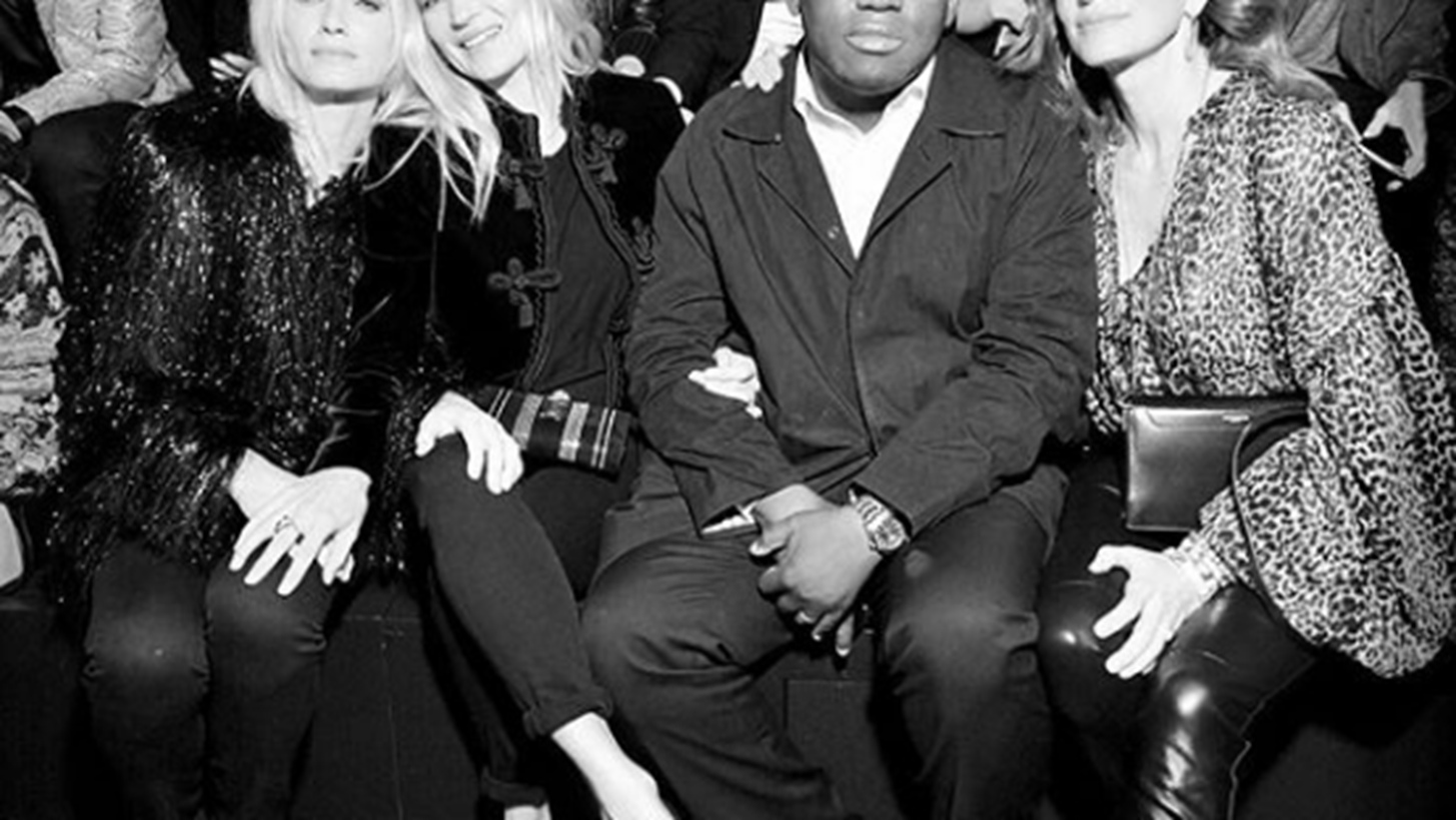 Saint Laurent | &#x391;&#x3B3;&#x3CC;&#x3C1;&#x3B1;&#x3C3;&#x3B5; &#x3B1;&#x3C0;&#x3CC; &#x3C3;&#x3C5;&#x3BB;&#x3BB;&#x3AD;&#x3BA;&#x3C4;&#x3B7; 4.000 vintage &#x3BA;&#x3BF;&#x3BC;&#x3BC;&#x3AC;&#x3C4;&#x3B9;&#x3B1; YSL