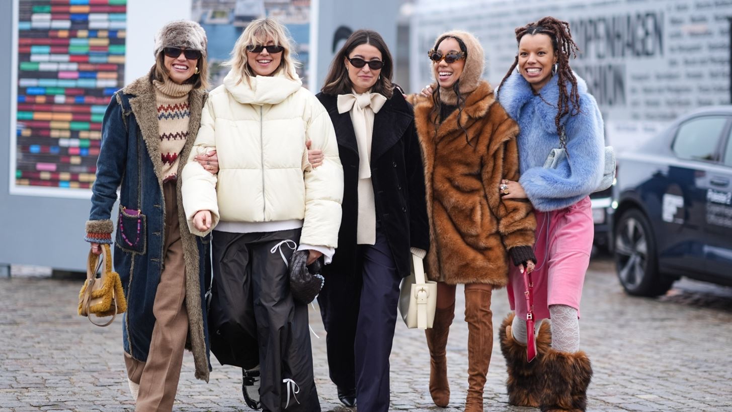 Οι τάσεις στα παντελόνια που θα φορέσουμε τη νέα χρονιά