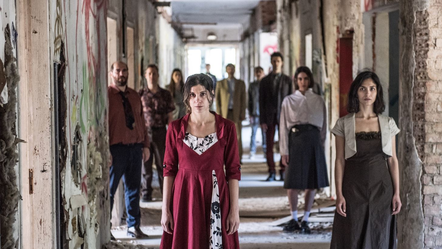 &#x39F; &#x3C0;&#x3BF;&#x3BB;&#x3B9;&#x3C4;&#x3B9;&#x3C3;&#x3BC;&#x3CC;&#x3C2; &#x3B1;&#x3BD;&#x3AE;&#x3BA;&#x3B5;&#x3B9; &#x3C3;&#x3B5; &#x3CC;&#x3BB;&#x3BF;&#x3C5;&#x3C2; | 4 &#x3BA;&#x3B1;&#x3B8;&#x3BF;&#x3BB;&#x3B9;&#x3BA;&#x3AC; &#x3C0;&#x3C1;&#x3BF;&#x3C3;&#x3B2;&#x3AC;&#x3C3;&#x3B9;&#x3BC;&#x3B5;&#x3C2; &#x3C0;&#x3B1;&#x3C1;&#x3B1;&#x3C3;&#x3C4;&#x3AC;&#x3C3;&#x3B5;&#x3B9;&#x3C2; &#x3C3;&#x3C4;&#x3BF; &#x3A6;&#x3B5;&#x3C3;&#x3C4;&#x3B9;&#x3B2;&#x3AC;&#x3BB; &#x391;&#x3B8;&#x3B7;&#x3BD;&#x3CE;&#x3BD; &#x395;&#x3C0;&#x3B9;&#x3B4;&#x3B1;&#x3CD;&#x3C1;&#x3BF;&#x3C5;