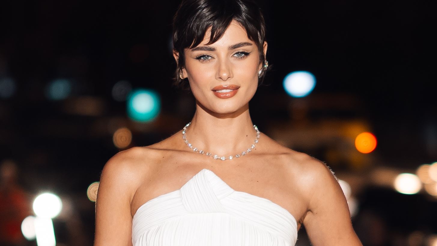 &#x39F;&#x3B9; &#x3B1;&#x3B3;&#x3B1;&#x3C0;&#x3B7;&#x3BC;&#x3AD;&#x3BD;&#x3B5;&#x3C2; &#x3BC;&#x3AC;&#x3C3;&#x3BA;&#x3B5;&#x3C2; &#x3C0;&#x3C1;&#x3BF;&#x3C3;&#x3CE;&#x3C0;&#x3BF;&#x3C5; &#x3C4;&#x3B7;&#x3C2; beauty editor &#x3B3;&#x3B9;&#x3B1; &#x3AC;&#x3BC;&#x3B5;&#x3C3;&#x3BF; boost &#x3BB;&#x3B1;&#x3BC;&#x3C8;&#x3B7;&#x3C2; &#x3C3;&#x3C4;&#x3B9;&#x3C2; &#x3B3;&#x3B9;&#x3BF;&#x3C1;&#x3C4;&#x3AD;&#x3C2;