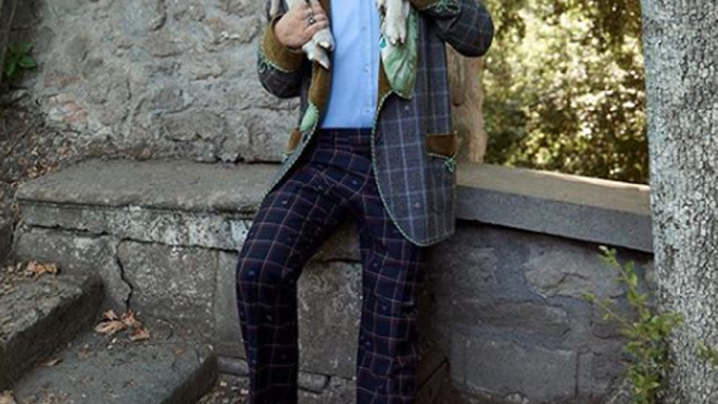 &#x39F; Harry Styles &#x3B7;&#x3C7;&#x3BF;&#x3B3;&#x3C1;&#x3AC;&#x3C6;&#x3B7;&#x3C3;&#x3B5; &#x3BC;&#x3B9;&#x3B1; &#x3B2;&#x3C1;&#x3B1;&#x3B4;&#x3B9;&#x3BD;&#x3AE; &#x3B9;&#x3C3;&#x3C4;&#x3BF;&#x3C1;&#x3AF;&#x3B1; &#x3B3;&#x3B9;&#x3B1; &#x3BD;&#x3B1; &#x3C3;&#x3B5; &#x3B2;&#x3BF;&#x3B7;&#x3B8;&#x3AE;&#x3C3;&#x3B5;&#x3B9; &#x3BD;&#x3B1; &#x3BA;&#x3BF;&#x3B9;&#x3BC;&#x3B7;&#x3B8;&#x3B5;&#x3AF;&#x3C2;