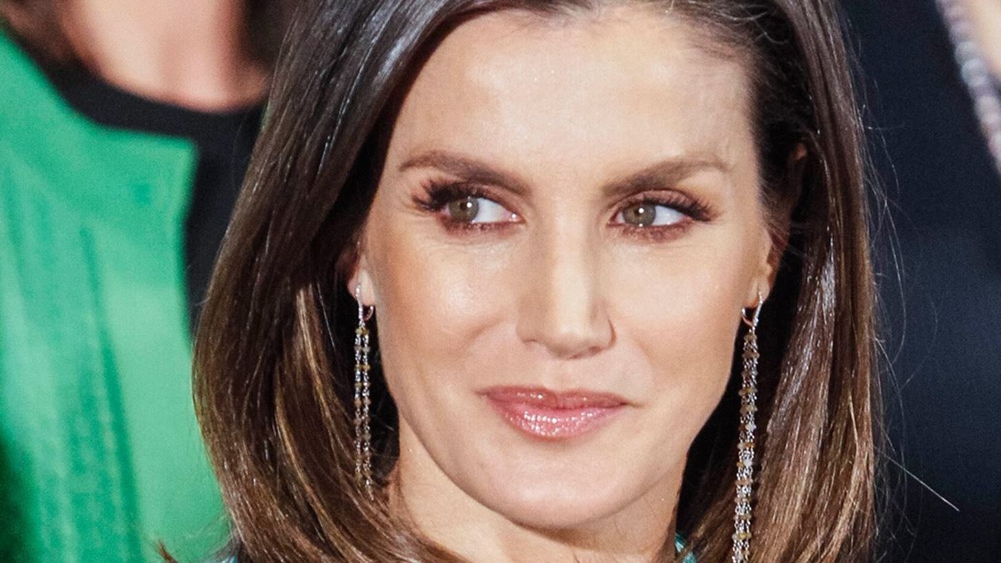 &#x392;&#x3B1;&#x3C3;&#x3AF;&#x3BB;&#x3B9;&#x3C3;&#x3C3;&#x3B1; Letizia | &#x391;&#x3C0;&#x3BF;&#x3B3;&#x3B5;&#x3AF;&#x3C9;&#x3C3;&#x3B5; &#x3C4;&#x3BF; &#x3BC;&#x3BF;&#x3BD;&#x3BF;&#x3C7;&#x3C1;&#x3C9;&#x3BC;&#x3B1;&#x3C4;&#x3B9;&#x3BA;&#x3CC; &#x3BA;&#x3CC;&#x3BA;&#x3BA;&#x3B9;&#x3BD;&#x3BF; look