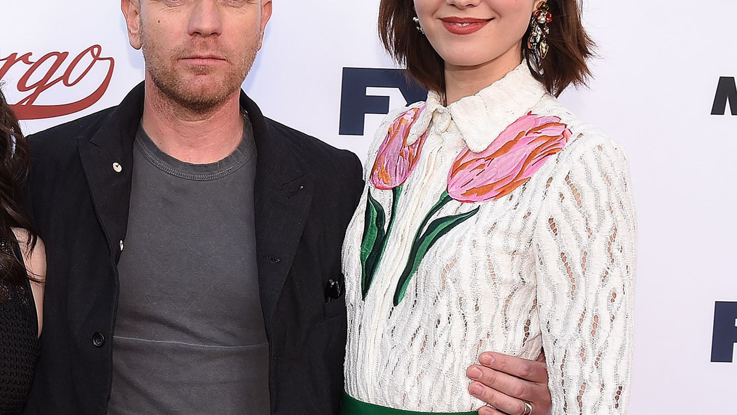 Ewan McGregor &#x2013; Mary Elizabeth Winstead | &#x39F;&#x3B9; &#x3C6;&#x3C9;&#x3C4;&#x3BF;&#x3B3;&#x3C1;&#x3B1;&#x3C6;&#x3AF;&#x3B5;&#x3C2; &#x3C4;&#x3BF;&#x3C5; &#x3BD;&#x3B5;&#x3BF;&#x3B3;&#x3AD;&#x3BD;&#x3BD;&#x3B7;&#x3C4;&#x3BF;&#x3C5; &#x3B3;&#x3B9;&#x3BF;&#x3C5; &#x3C4;&#x3BF;&#x3C5;&#x3C2; &#x3C3;&#x3C4;&#x3BF; Instagram