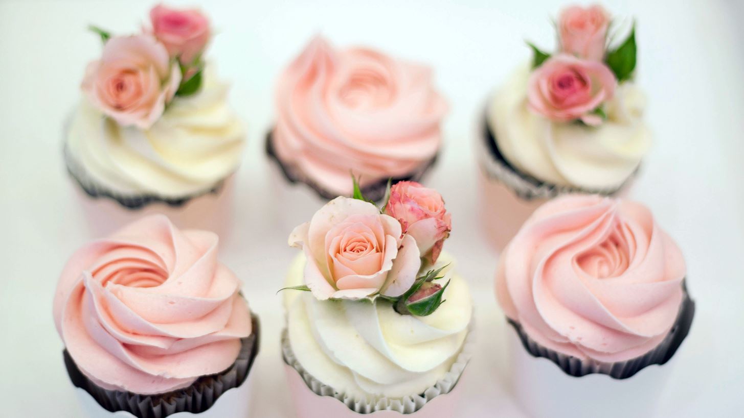 Food Tip of the week: &#x3A4;&#x3B1; &#x3C0;&#x3B9;&#x3BF; &#x3CC;&#x3BC;&#x3BF;&#x3C1;&#x3C6;&#x3B1; &#x3BA;&#x3B1;&#x3B9; &#x3C6;&#x3C1;&#x3AD;&#x3C3;&#x3BA;&#x3B1; cupcakes