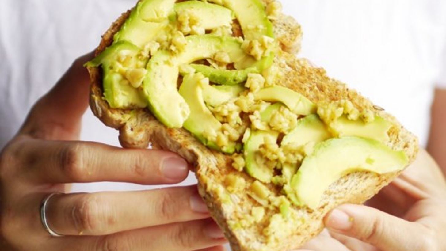 6 έξυπνες συνήθειες στα σνακ για να χάσεις βάρος!