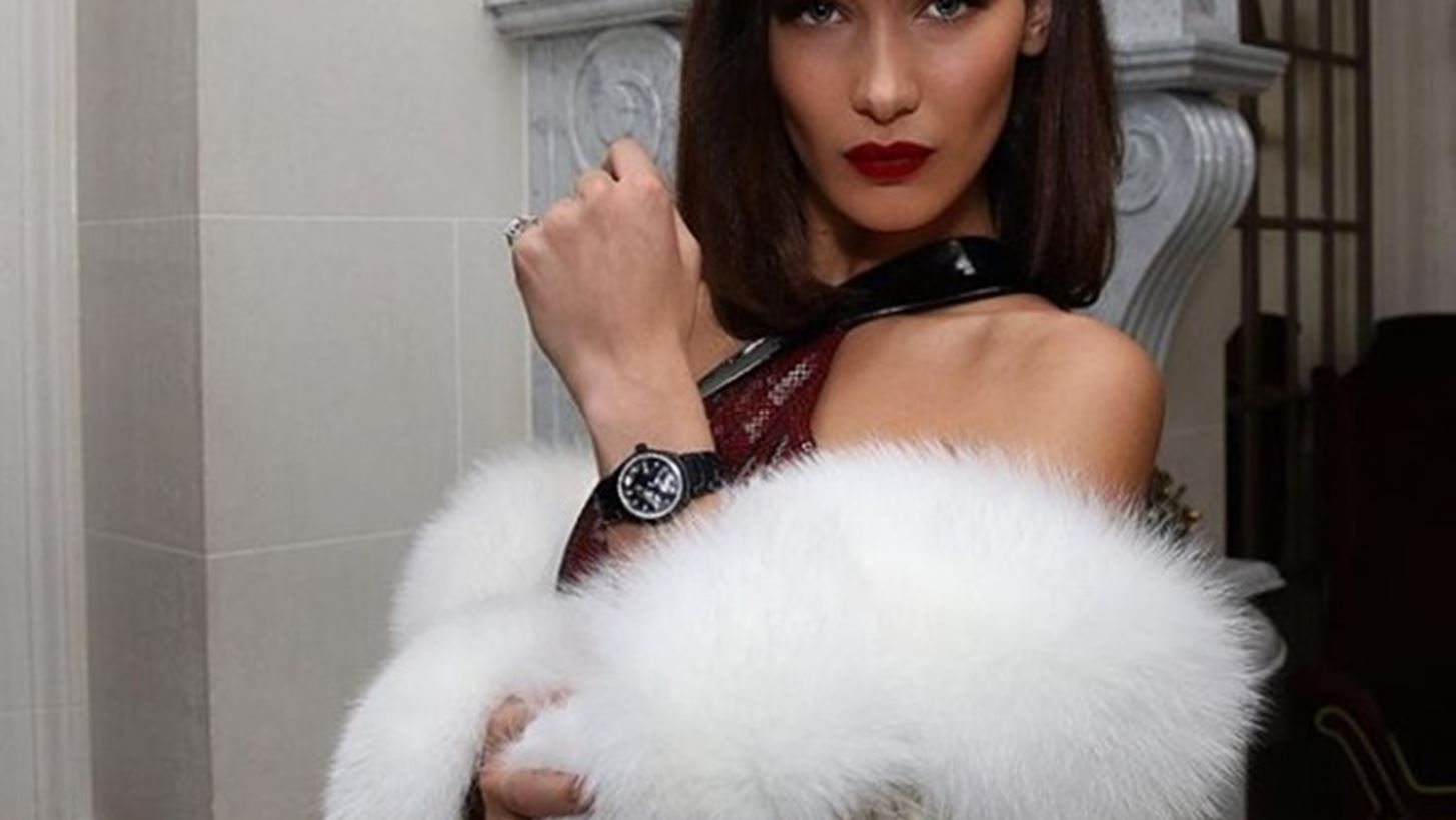 Bella Hadid: A&#x3C0;&#x3B1;&#x3BD;&#x3C4;&#x3AC; &#x3BC;&#x3B5; &#x3BC;&#x3BF;&#x3BD;&#x3B1;&#x3B4;&#x3B9;&#x3BA;&#x3CC; &#x3C4;&#x3C1;&#x3CC;&#x3C0;&#x3BF; &#x3C3;&#x3C4;&#x3BF; &#x3B4;&#x3B9;&#x3B1;&#x3B4;&#x3B9;&#x3BA;&#x3C4;&#x3C5;&#x3B1;&#x3BA;&#x3CC; bodyshaming