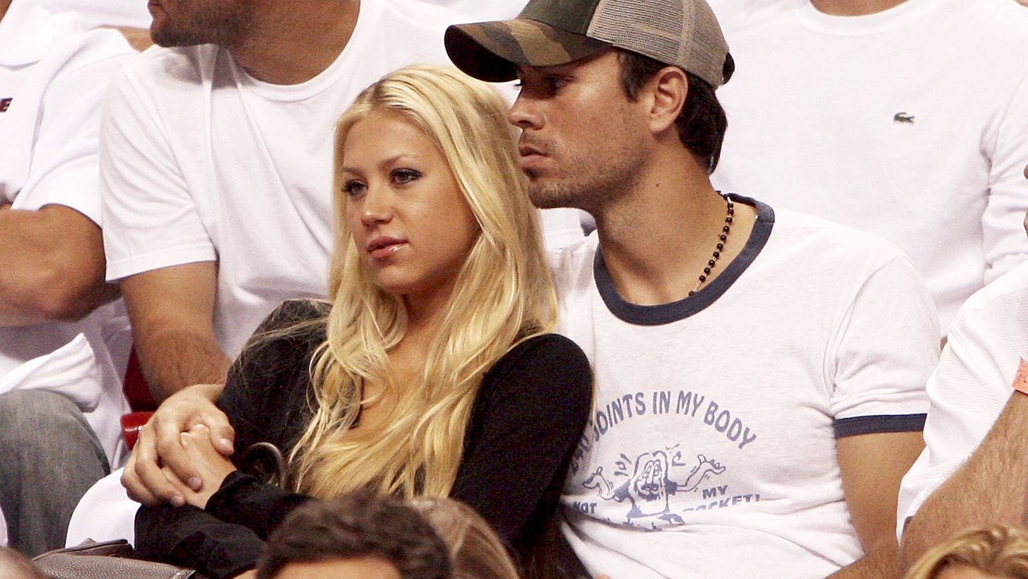 Enrique Iglesias &amp; Anna Kournikova | Γονείς για τέταρτη φορά