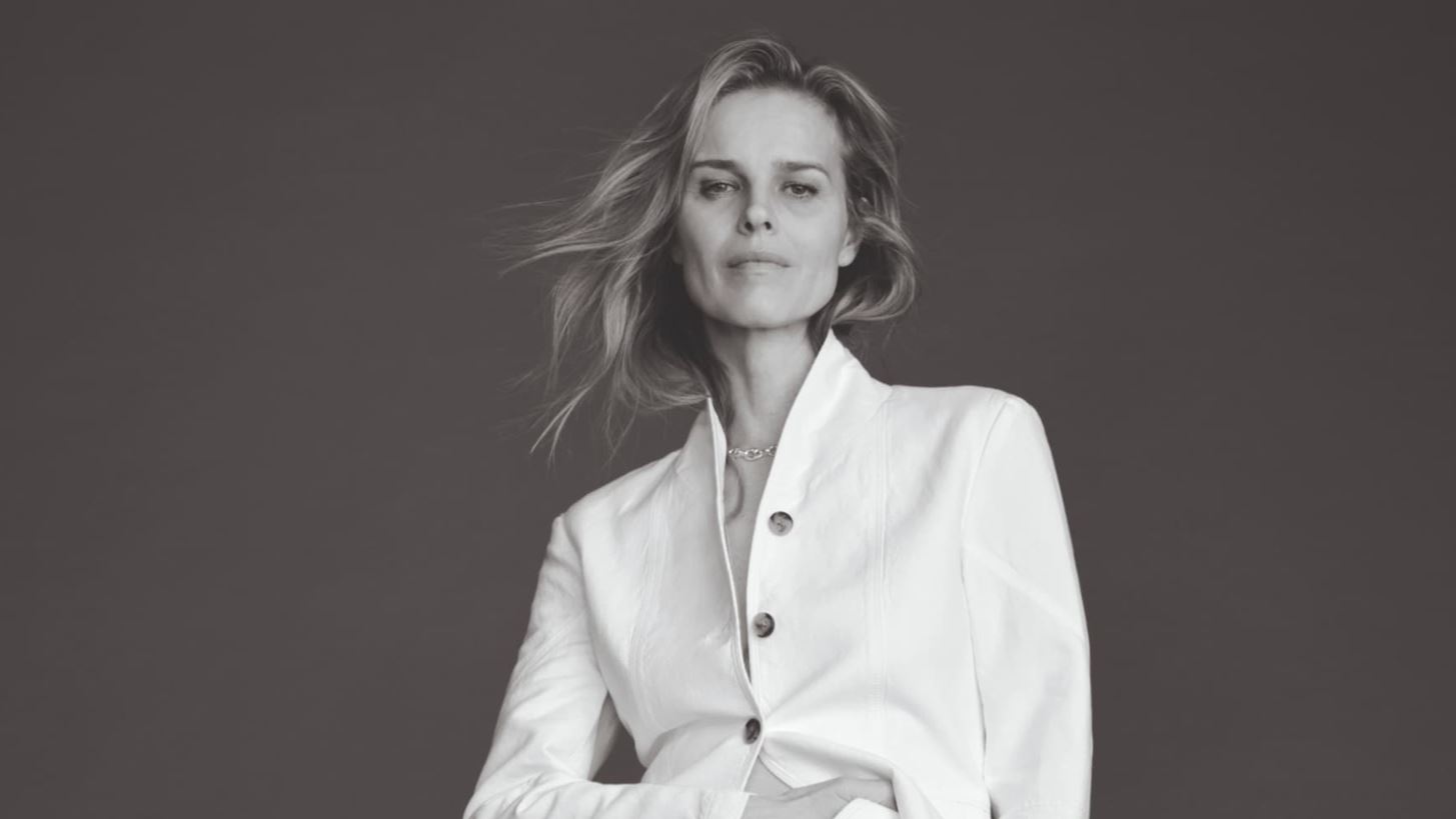 H Eva Herzigov&#xE1; &#x3C0;&#x3C1;&#x3C9;&#x3C4;&#x3B1;&#x3B3;&#x3C9;&#x3BD;&#x3B9;&#x3C3;&#x3C4;&#x3B5;&#x3AF; &#x3C3;&#x3C4;&#x3B7; &#x3BD;&#x3AD;&#x3B1; &#x3BA;&#x3B1;&#x3BC;&#x3C0;&#x3AC;&#x3BD;&#x3B9;&#x3B1; &#x3C4;&#x3B7;&#x3C2; Massimo Dutti