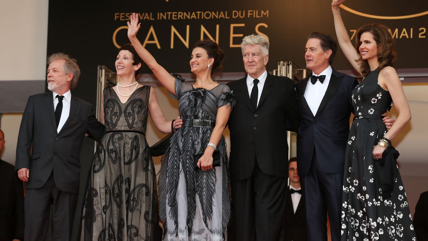 &#x39A;&#x3AC;&#x3BD;&#x3BD;&#x3B5;&#x3C2; 2017:  David Lynch &#x3BA;&#x3B1;&#x3B9; Robert Pattinson &#x3BF;&#x3B9; &#x3C0;&#x3C1;&#x3C9;&#x3C4;&#x3B1;&#x3B3;&#x3C9;&#x3BD;&#x3B9;&#x3C3;&#x3C4;&#x3AD;&#x3C2; &#x3C4;&#x3B7;&#x3C2; 9&#x3B7;&#x3C2; &#x3BC;&#x3AD;&#x3C1;&#x3B1;&#x3C2;