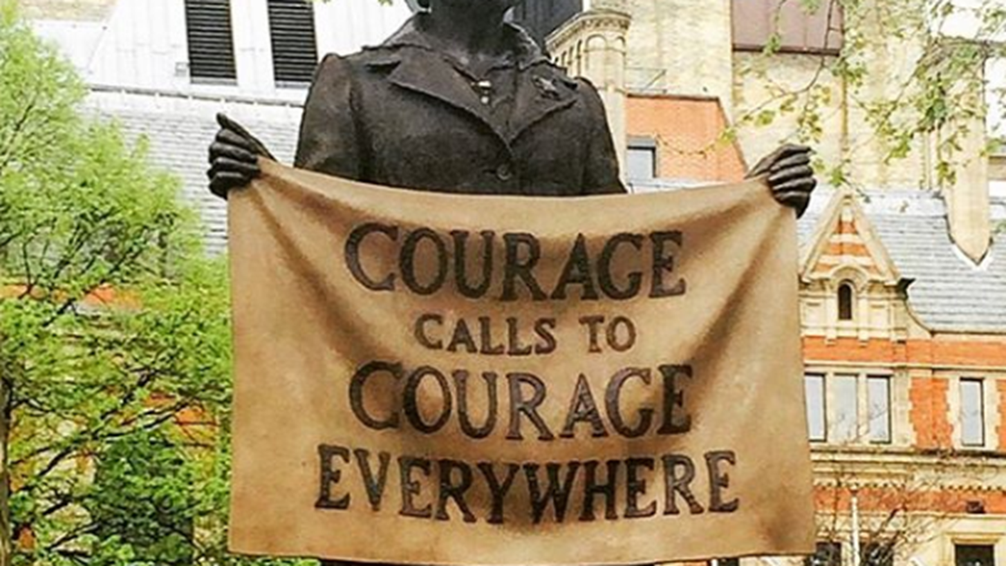 Millicent Fawcett: 5 &#x3C6;&#x3C1;&#x3AC;&#x3C3;&#x3B5;&#x3B9;&#x3C2; &#x3C4;&#x3B7;&#x3C2; &#x3C6;&#x3B5;&#x3BC;&#x3B9;&#x3BD;&#x3AF;&#x3C3;&#x3C4;&#x3C1;&#x3B9;&#x3B1;&#x3C2; &#x3C0;&#x3BF;&#x3C5; &#x3B3;&#x3AF;&#x3BD;&#x3B5;&#x3C4;&#x3B1;&#x3B9; &#x3C4;&#x3BF; &#x3C0;&#x3C1;&#x3CE;&#x3C4;&#x3BF; &#x3B3;&#x3C5;&#x3BD;&#x3B1;&#x3B9;&#x3BA;&#x3B5;&#x3AF;&#x3BF; &#x3AC;&#x3B3;&#x3B1;&#x3BB;&#x3BC;&#x3B1; &#x3C3;&#x3C4;&#x3B7;&#x3BD; Parliament Square &#x3C4;&#x3BF;&#x3C5; &#x39B;&#x3BF;&#x3BD;&#x3B4;&#x3AF;&#x3BD;&#x3BF;&#x3C5;