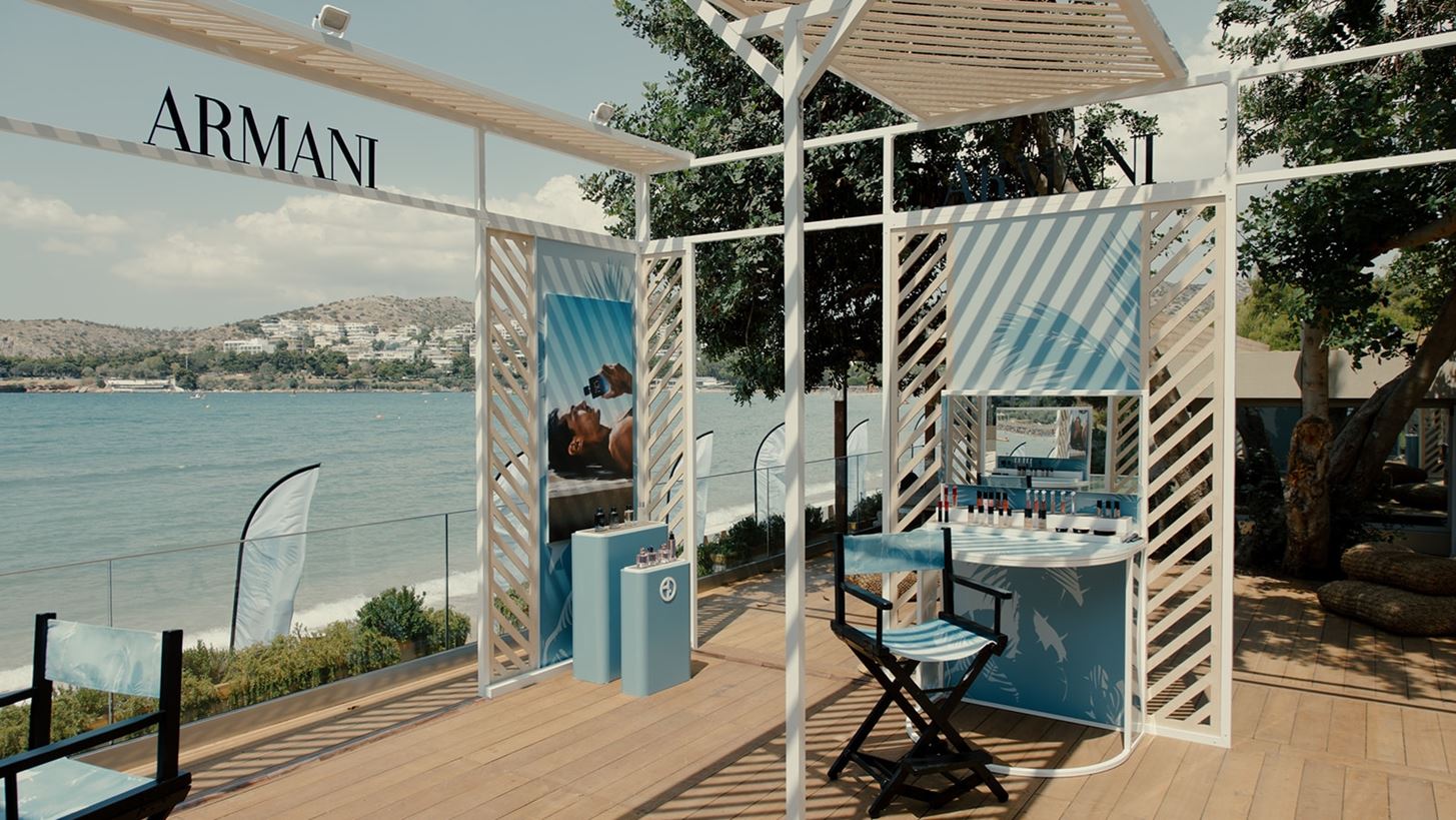 &#x39F; &#x3BF;&#x3AF;&#x3BA;&#x3BF;&#x3C2; Giorgio Armani beauty &#x3C5;&#x3C0;&#x3BF;&#x3B4;&#x3AD;&#x3C7;&#x3B5;&#x3C4;&#x3B1;&#x3B9; &#x3C4;&#x3BF; &#x3BA;&#x3B1;&#x3BB;&#x3BF;&#x3BA;&#x3B1;&#x3AF;&#x3C1;&#x3B9; &#x3BC;&#x3B5; &#x3C4;&#x3BF; Armani Mare