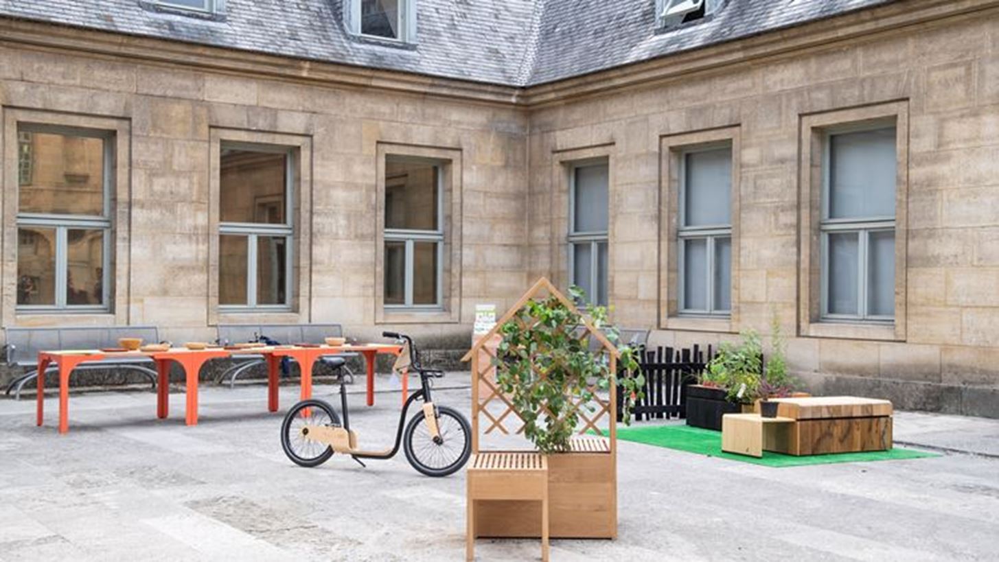 Paris Design Week | &#x39C;&#x3B9;&#x3B1; &#x3B5;&#x3B9;&#x3BA;&#x3BF;&#x3BD;&#x3B9;&#x3BA;&#x3AE; &#x3C0;&#x3B5;&#x3C1;&#x3B9;&#x3AE;&#x3B3;&#x3B7;&#x3C3;&#x3B7; &#x3C3;&#x3C4;&#x3BF; &#x3A0;&#x3B1;&#x3C1;&#x3AF;&#x3C3;&#x3B9;