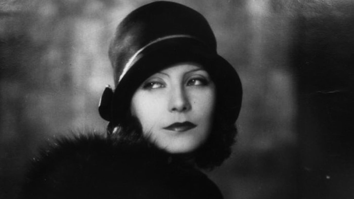 Greta Garbo: &#x39C;&#x3B9;&#x3B1; &#x3C3;&#x3C5;&#x3BB;&#x3BB;&#x3BF;&#x3B3;&#x3AE; &#x3B1;&#x3C0;&#x3CC; &#x3B3;&#x3C1;&#x3AC;&#x3BC;&#x3BC;&#x3B1;&#x3C4;&#x3B1; &#x3B1;&#x3C0;&#x3BF;&#x3BA;&#x3B1;&#x3BB;&#x3CD;&#x3C0;&#x3C4;&#x3B5;&#x3B9; &#x3C4;&#x3B7;&#x3BD; &#x3B1;&#x3C6;&#x3CC;&#x3C1;&#x3B7;&#x3C4;&#x3B7; &#x3BC;&#x3BF;&#x3BD;&#x3B1;&#x3BE;&#x3B9;&#x3AC; &#x3C4;&#x3B7;&#x3C2;