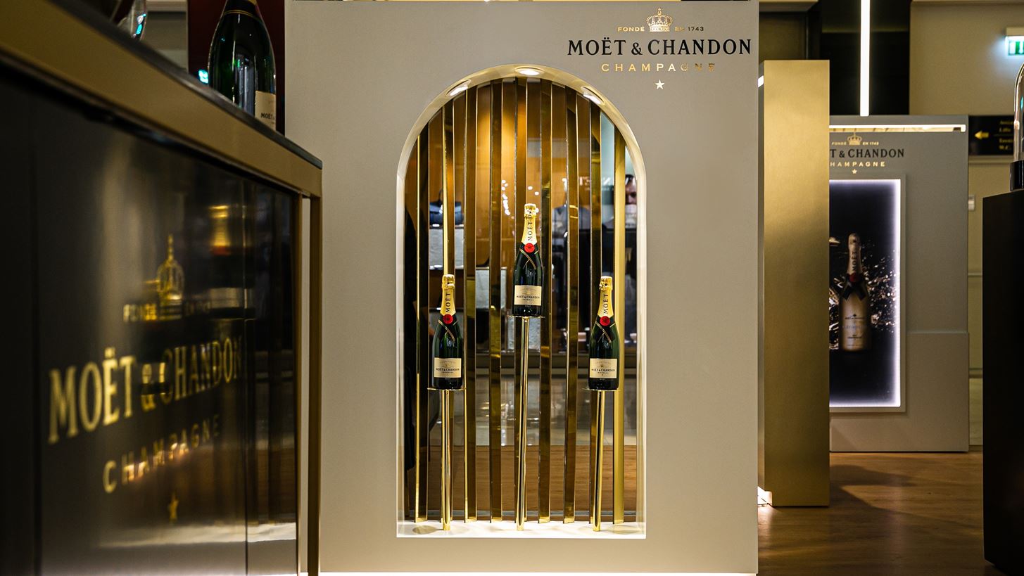 &#x397; Mo&#xEB;t Imperial &#x3B3;&#x3B9;&#x3CC;&#x3C1;&#x3C4;&#x3B1;&#x3C3;&#x3B5; &#x3C4;&#x3B1; 150 &#x3C7;&#x3C1;&#x3CC;&#x3BD;&#x3B9;&#x3B1; &#x3C4;&#x3B7;&#x3C2; &#x3BC;&#x3B5; &#x3AD;&#x3BD;&#x3B1; pop-up store event