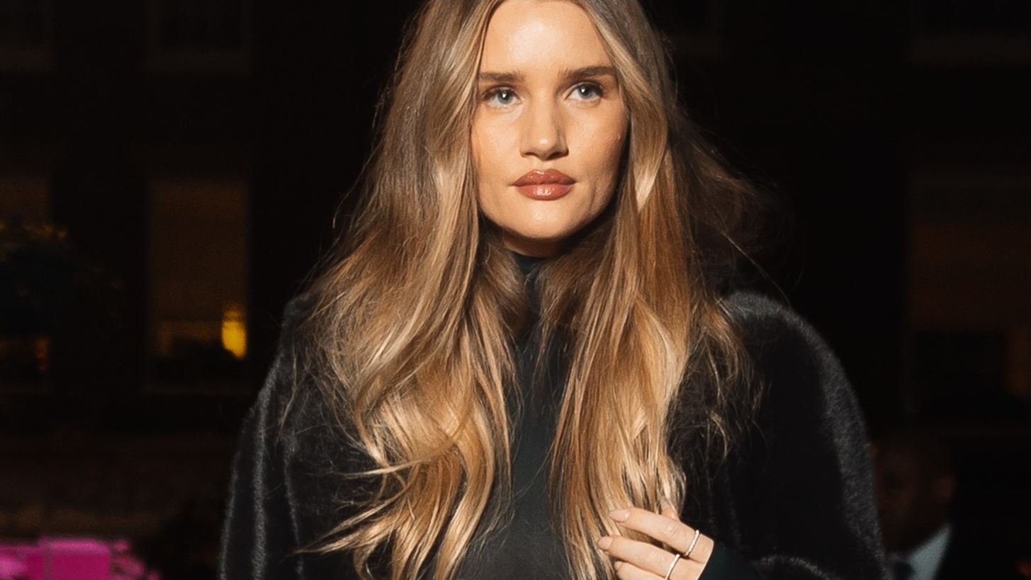 Νιώθεις την επιδερμίδα σου να σε "τραβάει"; 5 πλούσιες ενυδατικές κρέμες - βάλσαμο ακόμα και για τα πιο ξηρά δέρματα