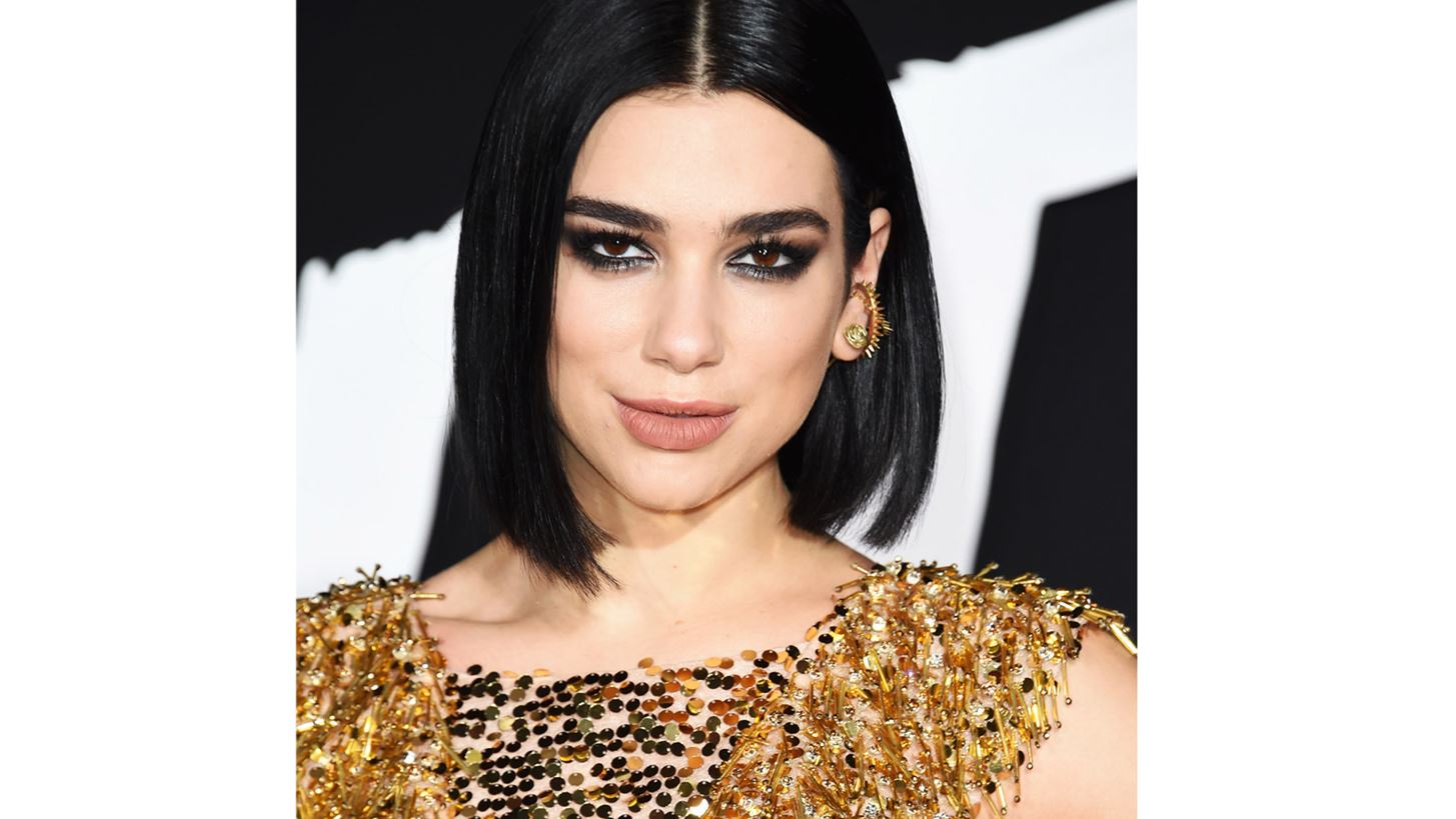 &#x3A6;&#x3CC;&#x3C1;&#x3B5;&#x3C3;&#x3B5; &#x3B7; Dua Lipa &#x3C4;&#x3BF; next big thing &#x3C3;&#x3C4;&#x3B1; &#x3B1;&#x3BE;&#x3B5;&#x3C3;&#x3BF;&#x3C5;&#x3AC;&#x3C1;;