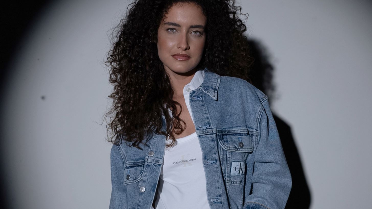 H μόδα των 90s επιστρέφει | Τα κομμάτια Calvin Klein που δεν πρέπει να λείπουν από τη γκαρνταρόμπα σου