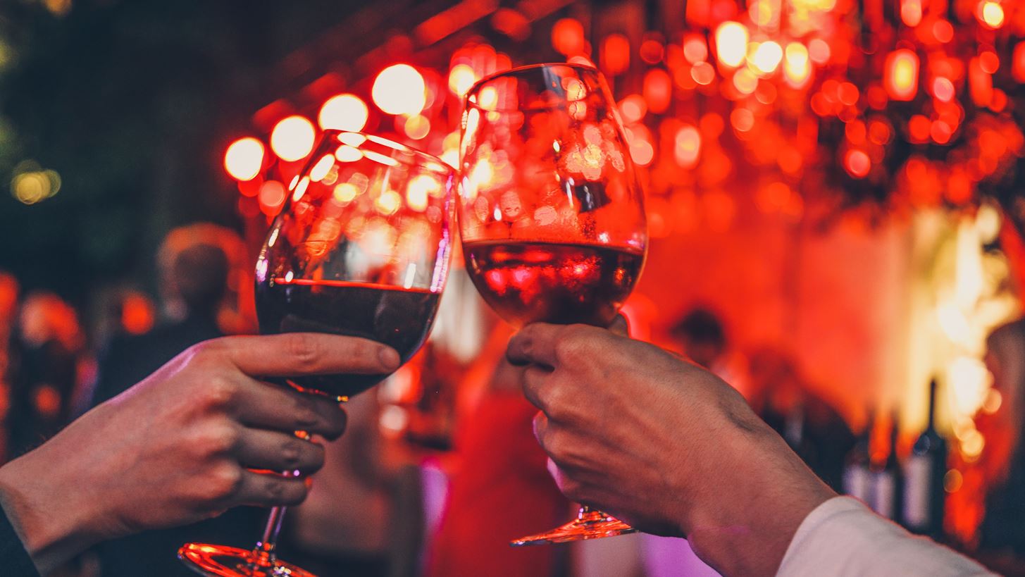 Valentine&#x27;s Day: 5 &#x3B9;&#x3B4;&#x3AD;&#x3B5;&#x3C2; &#x3B3;&#x3B9;&#x3B1; &#x3BA;&#x3AC;&#x3B8;&#x3B5; &#x3B4;&#x3B9;&#x3AC;&#x3B8;&#x3B5;&#x3C3;&#x3B7;