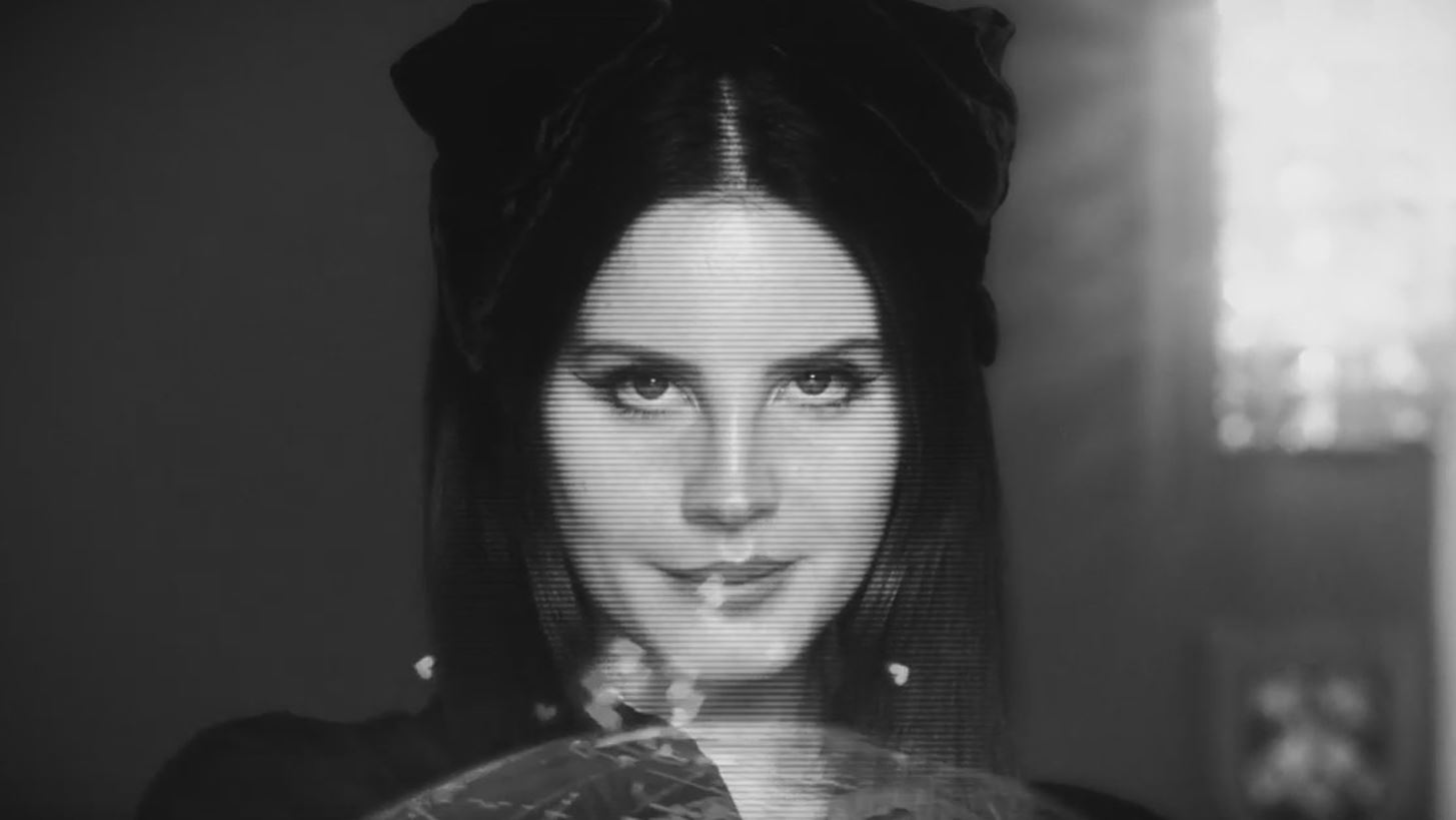 H Lana del Rey &#x3BA;&#x3C5;&#x3BA;&#x3BB;&#x3BF;&#x3C6;&#x3BF;&#x3C1;&#x3B5;&#x3AF; &#x3BD;&#x3AD;&#x3BF; &#x3AC;&#x3BB;&#x3BC;&#x3C0;&#x3BF;&#x3C5;&#x3BC; &#x3BC;&#x3B5; &#x3C4;&#x3AF;&#x3C4;&#x3BB;&#x3BF; Lust for Life