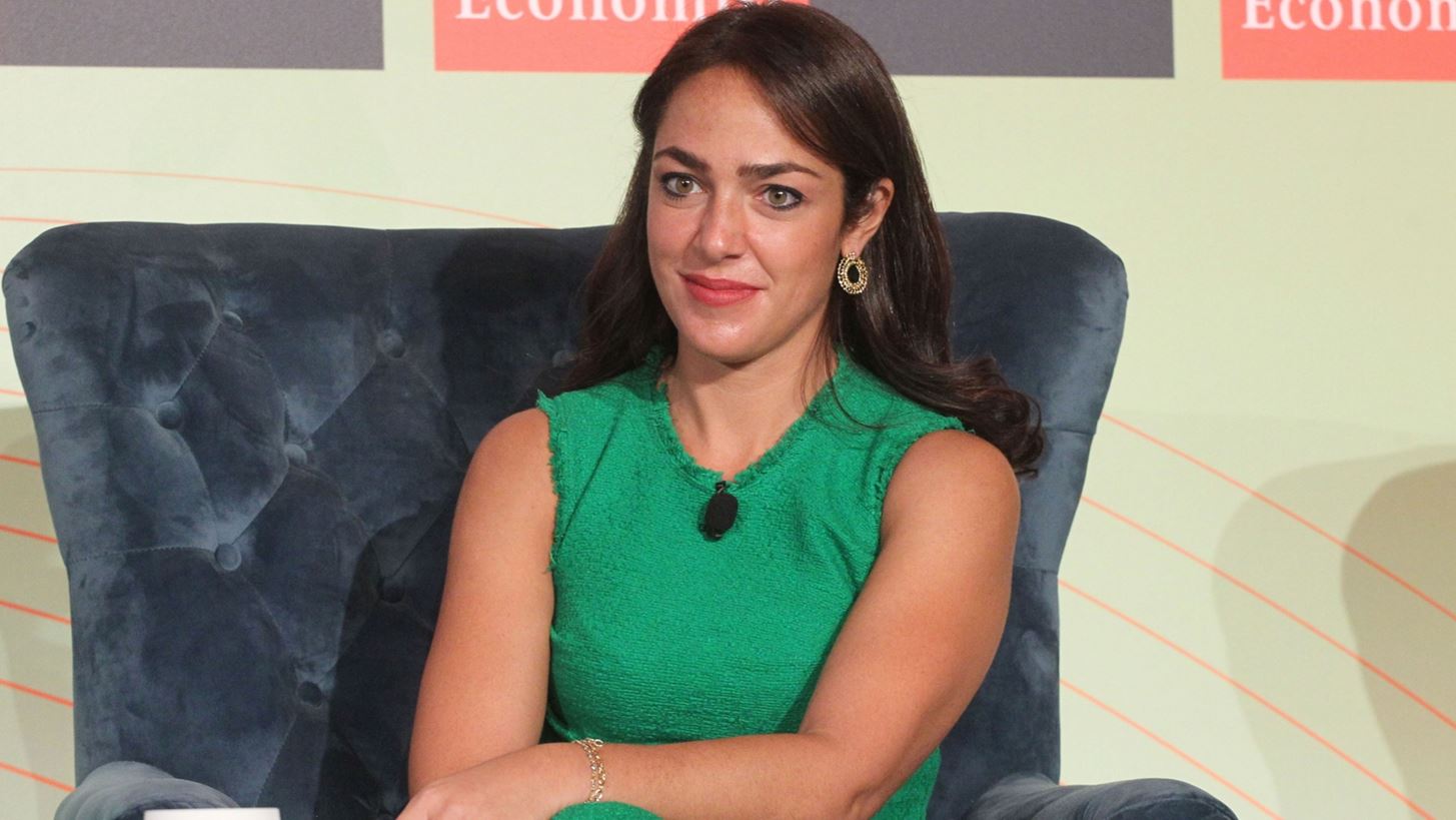 Δόμνα Μιχαηλίδου | Φόρεσε το αγαπημένο χρώμα των fashionistas για αυτή τη σεζόν