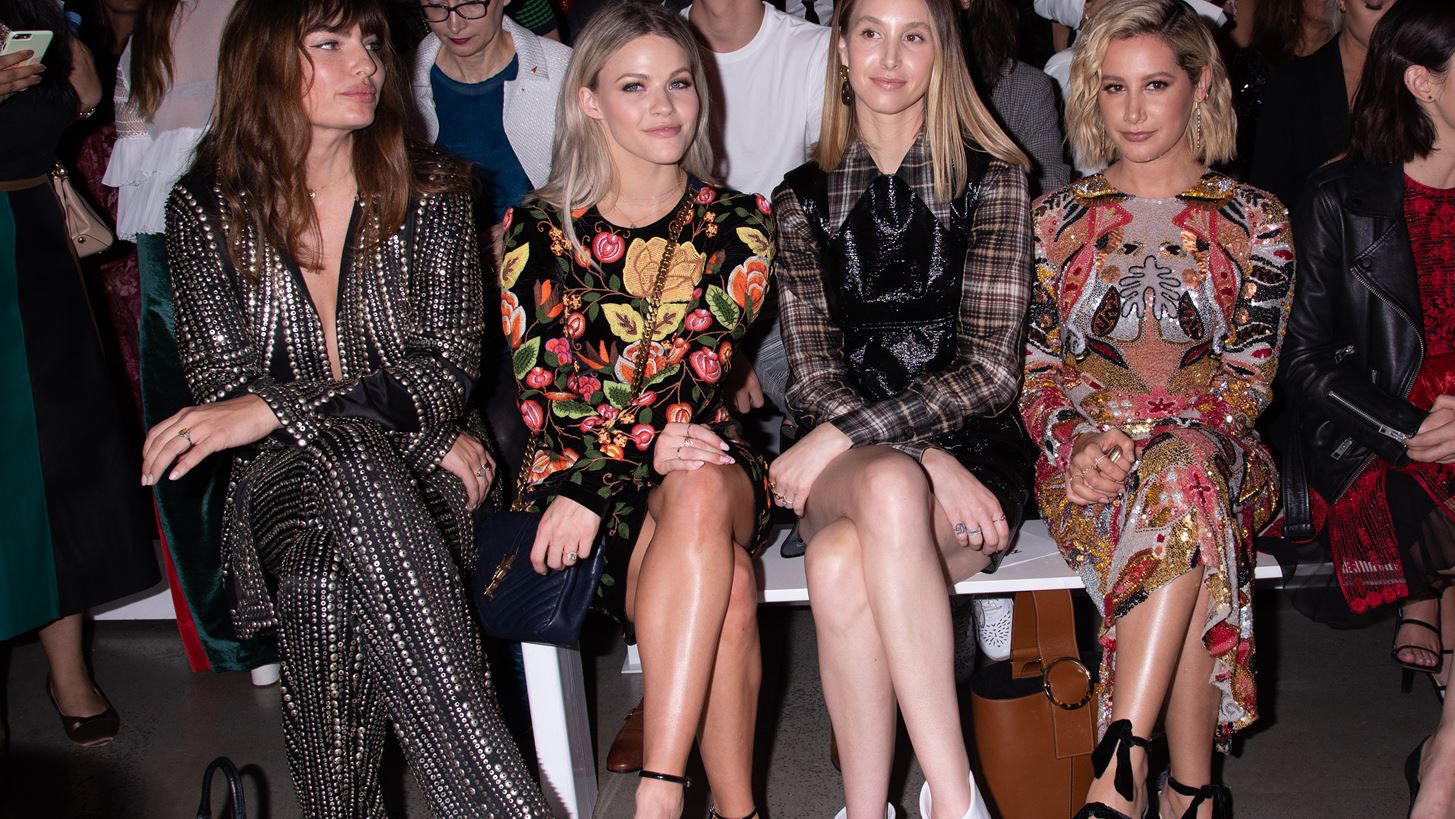 &#x3A0;&#x3BF;&#x3B9;&#x3AC; &#x3B5;&#x3AF;&#x3BD;&#x3B1;&#x3B9; &#x3B7; &#x3B4;&#x3B9;&#x3B1;&#x3C6;&#x3BF;&#x3C1;&#x3AC; &#x3B1;&#x3BD;&#x3AC;&#x3BC;&#x3B5;&#x3C3;&#x3B1; &#x3C3;&#x3B5; fashion influencer &#x3BA;&#x3B1;&#x3B9; blogger;