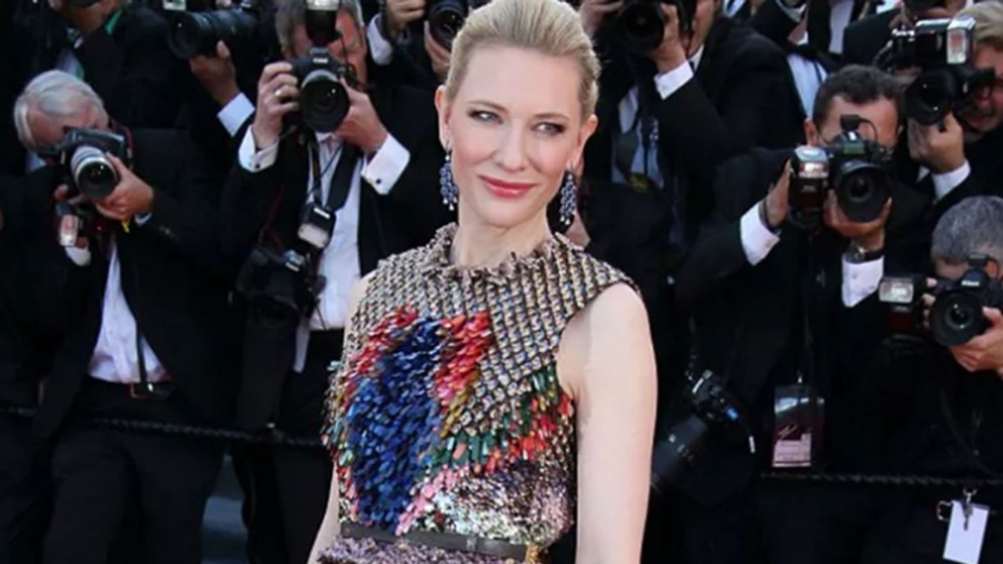 Cate Blanchett | &#x3A0;&#x3C1;&#x3C9;&#x3C4;&#x3B1;&#x3B3;&#x3C9;&#x3BD;&#x3B9;&#x3C3;&#x3C4;&#x3B5;&#x3AF; &#x3C3;&#x3C4;&#x3BF;&#x3BD; &quot;&#x393;&#x3BB;&#x3AC;&#x3C1;&#x3BF;&quot; &#x3C4;&#x3BF;&#x3C5; &#x3A4;&#x3C3;&#x3AD;&#x3C7;&#x3C9;&#x3C6; &#x3C3;&#x3C4;&#x3BF; &#x39B;&#x3BF;&#x3BD;&#x3B4;&#x3AF;&#x3BD;&#x3BF;