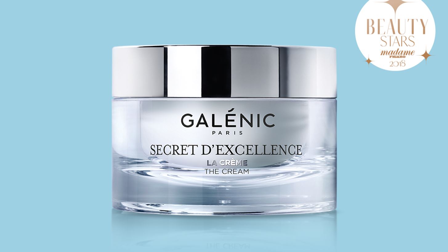 Beauty Stars by Madame Figaro: &#x3A4;&#x3BF; &#x3B2;&#x3C1;&#x3B1;&#x3B2;&#x3B5;&#x3AF;&#x3BF; &quot;&#x3A0;&#x3C1;&#x3CC;&#x3C3;&#x3C9;&#x3C0;&#x3BF;&quot; &#x3B1;&#x3C0;&#x3BF;&#x3BD;&#x3AD;&#x3BC;&#x3B5;&#x3C4;&#x3B1;&#x3B9;...