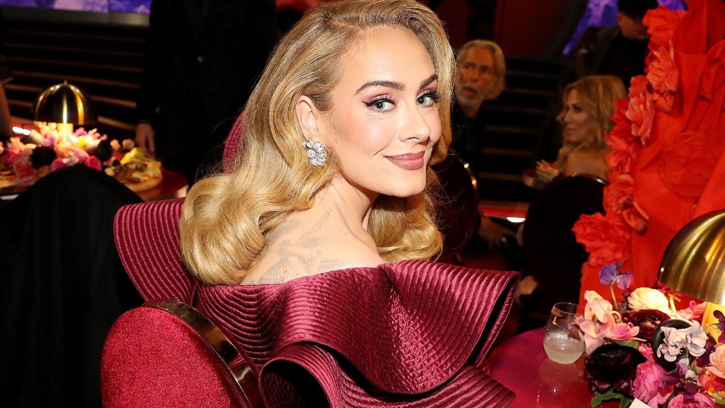 &#x397; &#x3C3;&#x3C0;&#x3AC;&#x3BD;&#x3B9;&#x3B1; &#x3B5;&#x3BC;&#x3C6;&#x3AC;&#x3BD;&#x3B9;&#x3C3;&#x3B7; &#x3C4;&#x3B7;&#x3C2; Adele &#x3BC;&#x3B1;&#x3B6;&#x3AF; &#x3BC;&#x3B5; &#x3C4;&#x3BF;&#x3BD; &#x3B1;&#x3C1;&#x3C1;&#x3B1;&#x3B2;&#x3C9;&#x3BD;&#x3B9;&#x3B1;&#x3C3;&#x3C4;&#x3B9;&#x3BA;&#x3CC; &#x3C4;&#x3B7;&#x3C2;