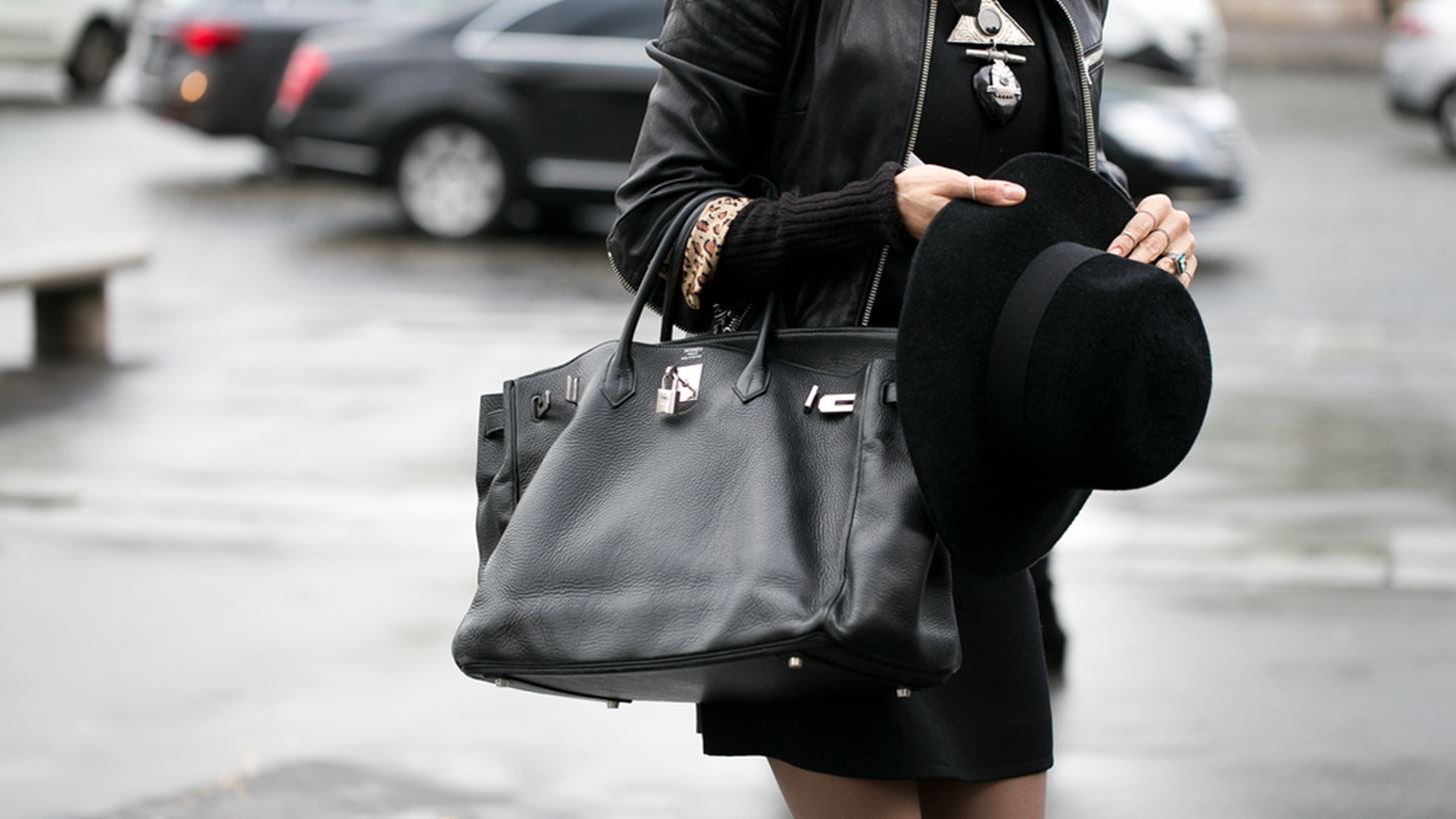 &#x391;&#x3C5;&#x3C4;&#x3CC; &#x3C0;&#x3BF;&#x3C5; &#x3AD;&#x3B3;&#x3B9;&#x3BD;&#x3B5; &#x3C3;&#x3C4;&#x3BF; &#x3BA;&#x3B1;&#x3C4;&#x3AC;&#x3C3;&#x3C4;&#x3B7;&#x3BC;&#x3B1; Herm&#xE8;s &#x3C3;&#x3C4;&#x3B7;&#x3BD; &#x39A;&#x3AF;&#x3BD;&#x3B1; &#x3C4;&#x3B7;&#x3BD; &#x3B7;&#x3BC;&#x3AD;&#x3C1;&#x3B1; &#x3B5;&#x3C0;&#x3B1;&#x3BD;&#x3B1;&#x3BB;&#x3B5;&#x3B9;&#x3C4;&#x3BF;&#x3C5;&#x3C1;&#x3B3;&#x3AF;&#x3B1;&#x3C2; &#x3C4;&#x3BF;&#x3C5; &#x3BE;&#x3B5;&#x3C0;&#x3B5;&#x3C1;&#x3BD;&#x3AC; &#x3C4;&#x3B7; &#x3C6;&#x3B1;&#x3BD;&#x3C4;&#x3B1;&#x3C3;&#x3AF;&#x3B1;