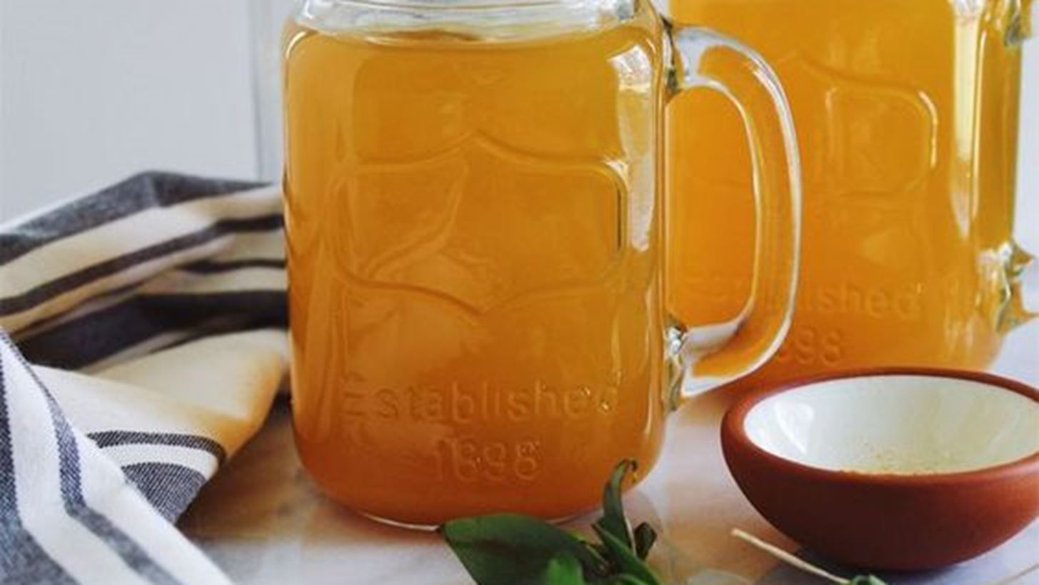 Bone Broth: &#x3C4;&#x3B1; &#x3C3;&#x3B7;&#x3BC;&#x3B1;&#x3BD;&#x3C4;&#x3B9;&#x3BA;&#x3AC; &#x3BF;&#x3C6;&#x3AD;&#x3BB;&#x3B7; &#x3BC;&#x3B9;&#x3B1;&#x3C2; &#x3C4;&#x3AC;&#x3C3;&#x3B7;&#x3C2; &#x3C0;&#x3BF;&#x3C5; &#x3AE;&#x3C1;&#x3B8;&#x3B5; &#x3BA;&#x3B1;&#x3B9; &#x3AD;&#x3BC;&#x3B5;&#x3B9;&#x3BD;&#x3B5;