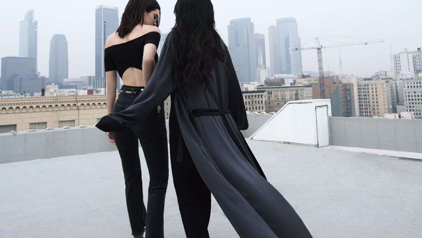 Kendall+Kylie:Το πιο cool lifestyle brand έφτασε στα καταστήματα Καλογήρου