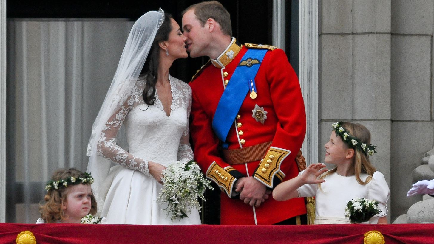 Kate Middleton: &#x3A4;&#x3BF; &#x3B4;&#x3B5;&#x3CD;&#x3C4;&#x3B5;&#x3C1;&#x3BF; &#x3BD;&#x3C5;&#x3C6;&#x3B9;&#x3BA;&#x3CC; &#x3C0;&#x3BF;&#x3C5; &#x3B4;&#x3B5;&#x3BD; &#x3B5;&#x3AF;&#x3C7;&#x3B1;&#x3BC;&#x3B5; &#x3B4;&#x3B5;&#x3B9; &#x3BC;&#x3AD;&#x3C7;&#x3C1;&#x3B9; &#x3C3;&#x3AE;&#x3BC;&#x3B5;&#x3C1;&#x3B1;!
