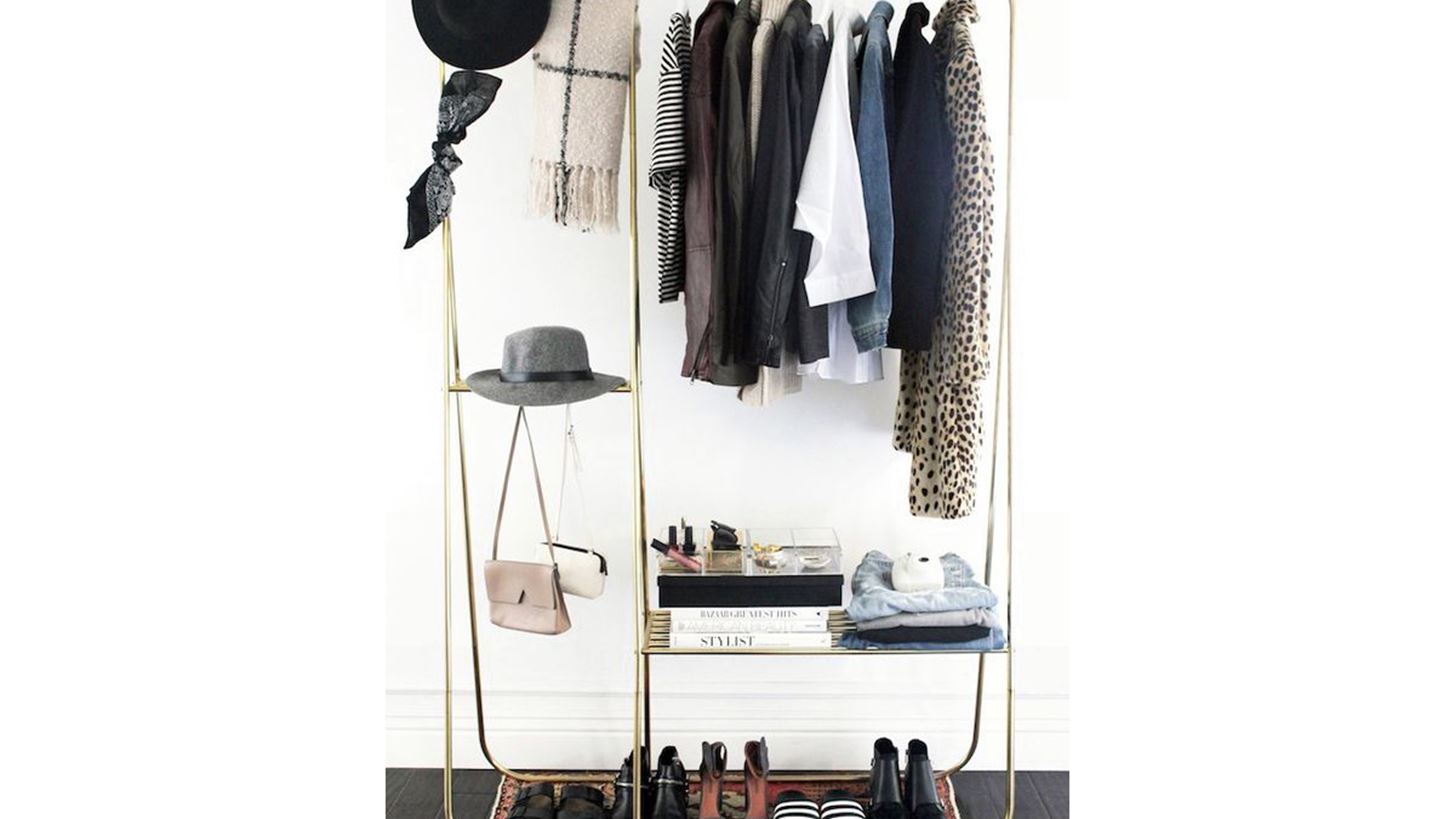 Έτσι θα ανανεώσεις πλήρως τη γκαρνταρόμπα σου με κομμάτια έως 49,90 ευρώ