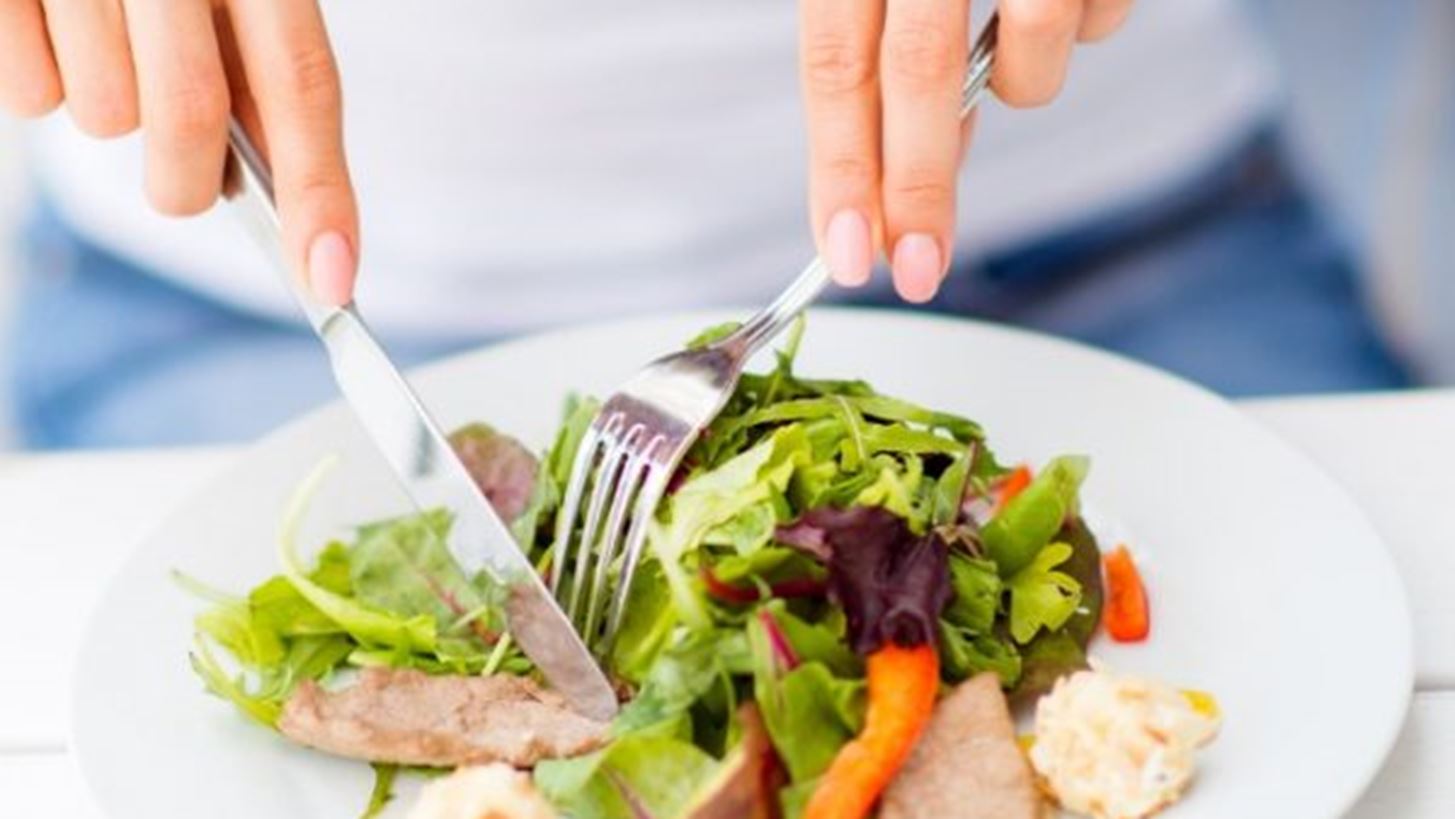 Πόσες θερμίδες χρειάζεσαι τη μέρα; Ποια είναι η συνιστώμενη ποσότητα;