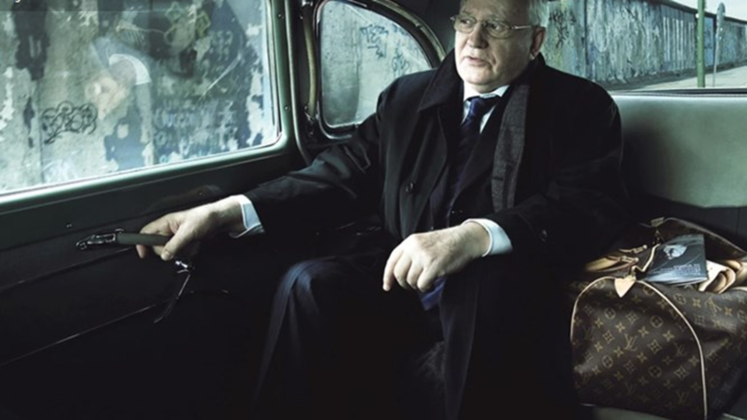 &#x39C;&#x3B9;&#x3C7;&#x3B1;&#x3AE;&#x3BB; &#x393;&#x3BA;&#x3BF;&#x3C1;&#x3BC;&#x3C0;&#x3B1;&#x3C4;&#x3C3;&#x3CC;&#x3C6; | &#x38C;&#x3C4;&#x3B1;&#x3BD; &#x3BF; &#x3BC;&#x3B5;&#x3B3;&#x3AC;&#x3BB;&#x3BF;&#x3C2; &#x3B7;&#x3B3;&#x3AD;&#x3C4;&#x3B7;&#x3C2; &#x3C6;&#x3C9;&#x3C4;&#x3BF;&#x3B3;&#x3C1;&#x3B1;&#x3C6;&#x3AE;&#x3B8;&#x3B7;&#x3BA;&#x3B5; &#x3B3;&#x3B9;&#x3B1; &#x3C4;&#x3BF;&#x3BD; &#x3BF;&#x3AF;&#x3BA;&#x3BF; L&#x3BF;uis Vuitton